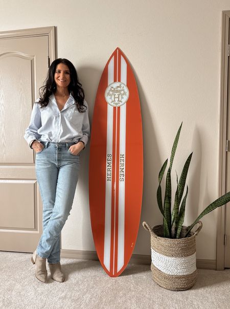 It's your turn to transform your space with the exclusive charm of @olivergalart, featuring unique decor like #Surfboards and #Skimboards unavailable elsewhere. 😍 Use my code SOFRENCH20 for a 20% discount! 🔥Own a piece admired by Paris Hilton, Gwyneth Paltrow, and Christine Quinn from “Selling Sunset.” Make your space truly unique with Oliver Gal! 🏄🎨

#LTKSeasonal #LTKhome
