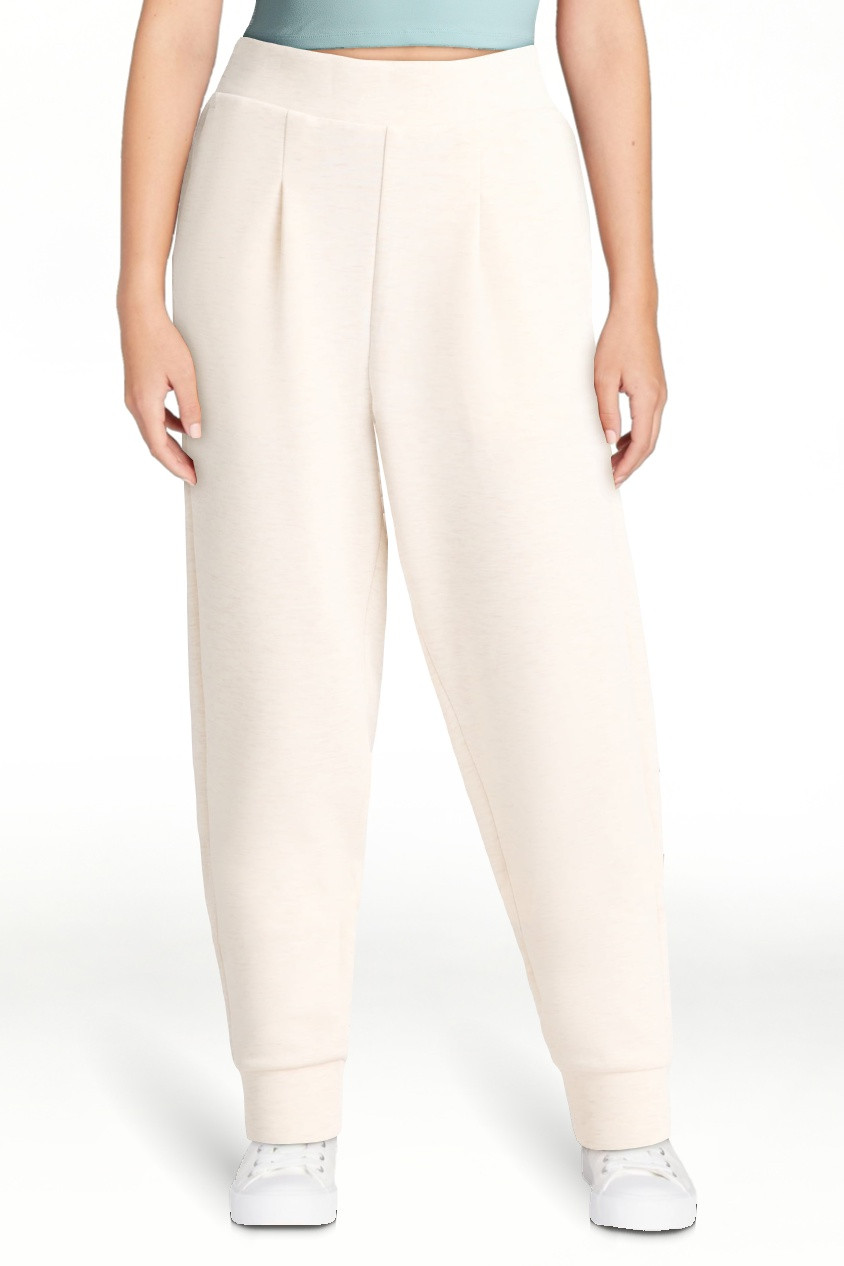 Avia Women's and Women's Plus Knit Pleat Joggers with Pockets, Size XS-4X | Walmart (US)