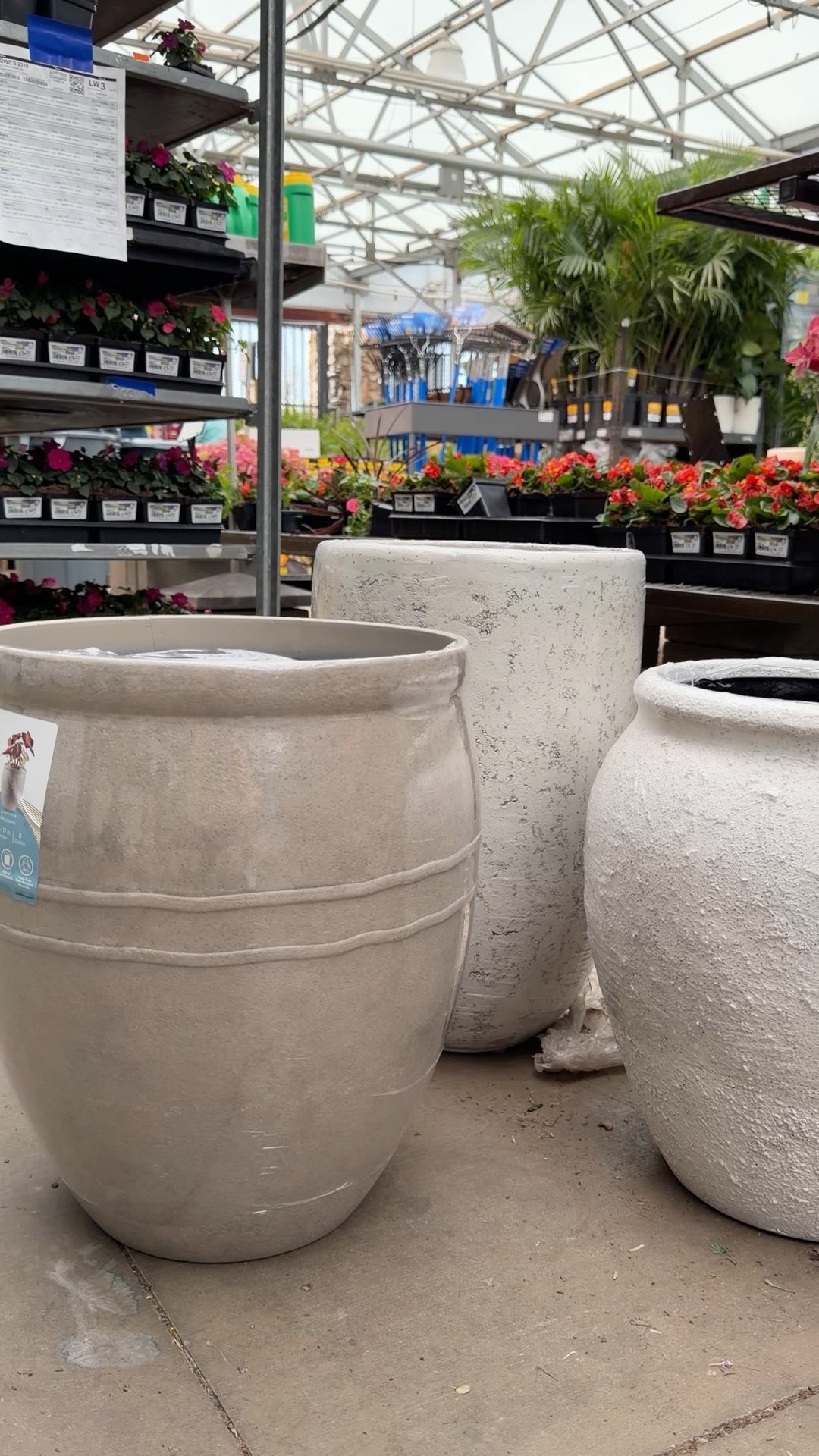 #ad How pretty is this @loweshomeimprovement planter combo for an outdoor spring refresh! Love these for a porch or patio setup 🌱 #lowespartner  

 #LTKSeasonal #LTKHome