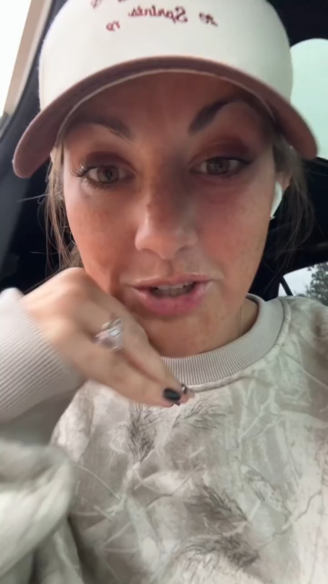 Running these hats are amazing! Now I just need the matching hoodie to go with!! #sprintsrunning #hatsforwomen #hatsformoms #hats #tiktokshopcreatorpicks