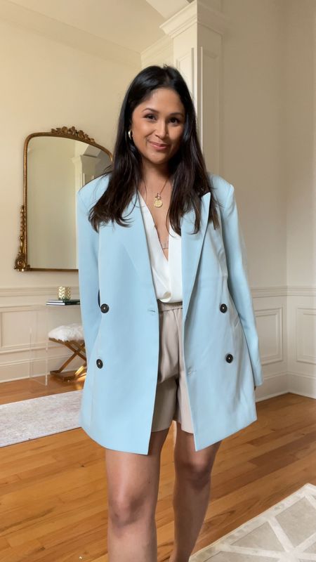 I love the oversized fit of the blazer from Walmart! Currently sold out in this baby blue color but in stock in black! Wearing sz small in blazer!

#walmart #workwear #officeapproved #businesscasual #summerworkwear
#blazeroutfit #springoutfit



#LTKstyletip #LTKfindsunder50 #LTKworkwear