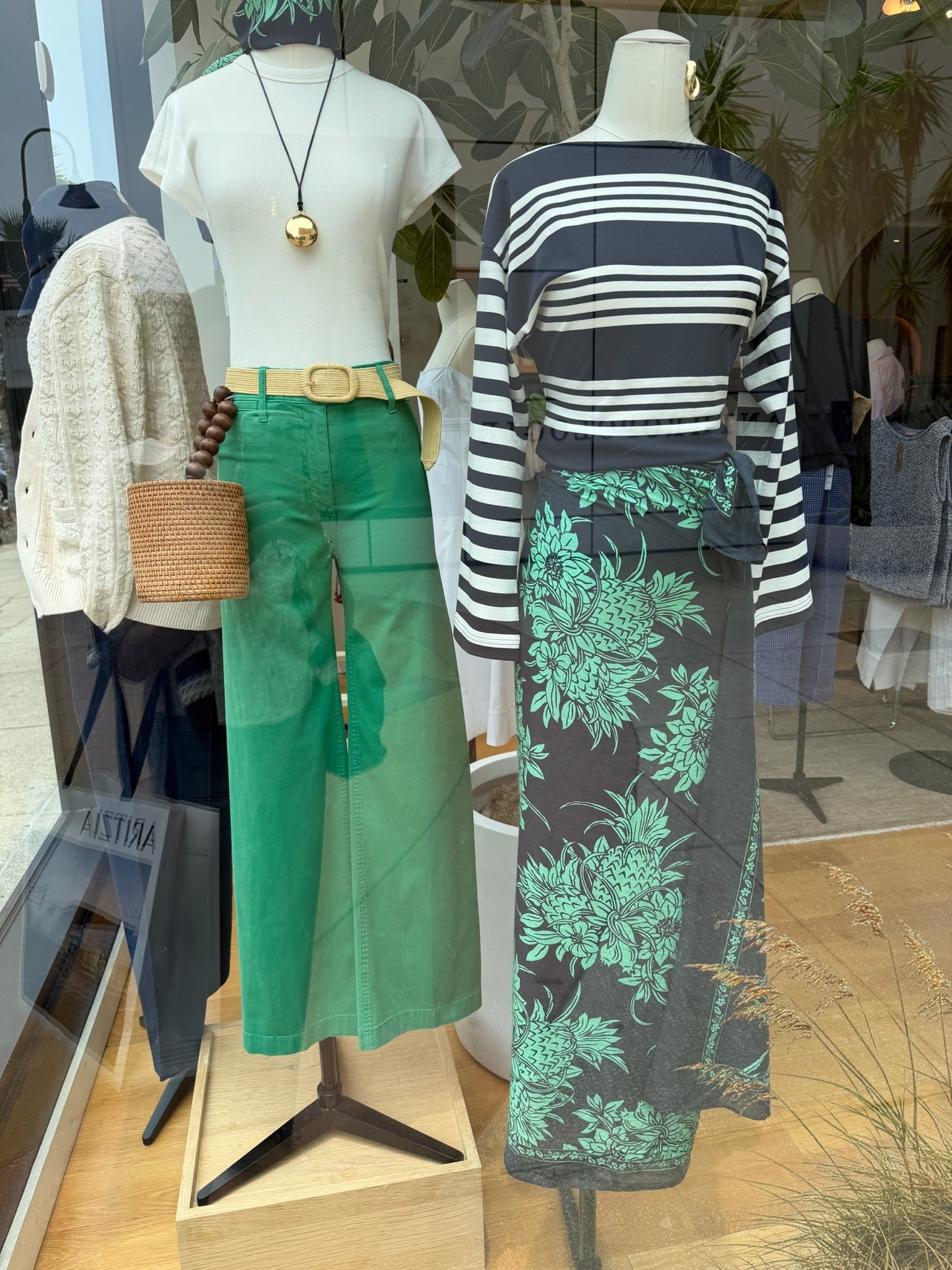 J.Crew 40% off your purchase and 50% off dresses.

#LTKSaleAlert