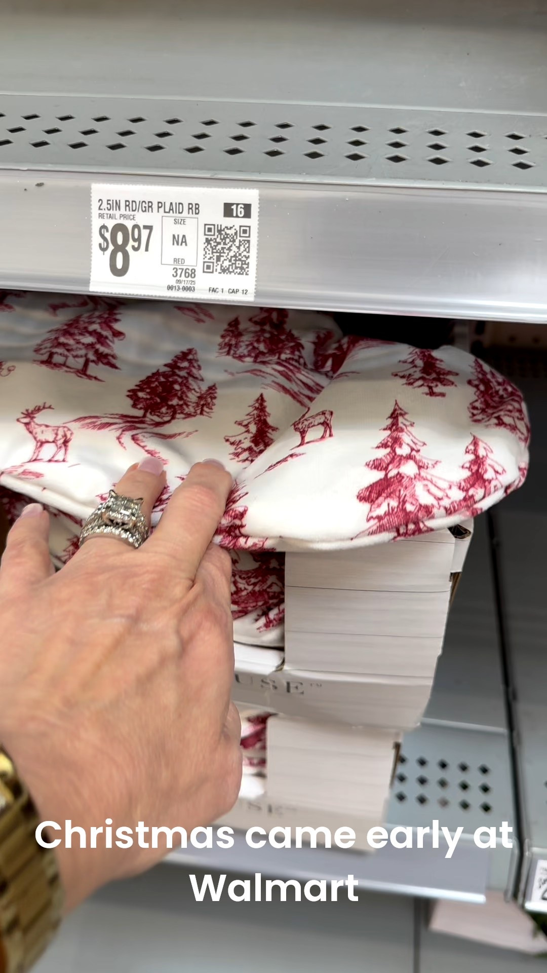 Christmas came early to Walmart♥️💚
You snooze you loose! 

#LTKFindsUnder50 #LTKHome #LTKSeasonal