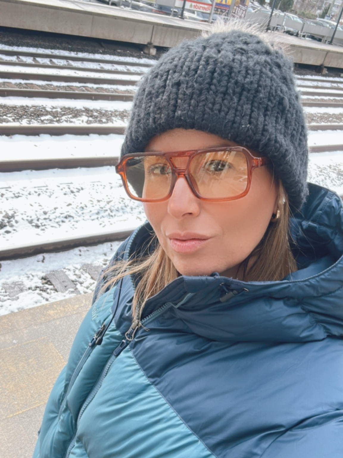 Amooo los lentes de sol y más cuando los puedo usar de día y de noche! Es un mega accesorio para darle un toque especial a nuestros looks #lentesdesol #sunglasses #estilopersonal #roalvarracin

#LTKStyleTip #LTKSaleAlert