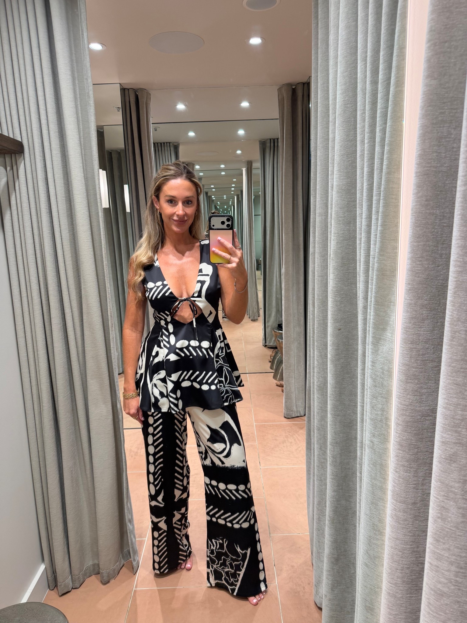 Black and white sets are my love language. I’m wearing a small in both. X

#LTKspring #LTKaustralia #LTKdatenight