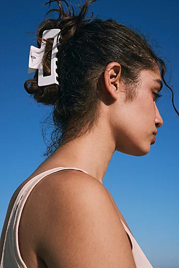 Victory Claw | Free People (Global - UK&FR Excluded)