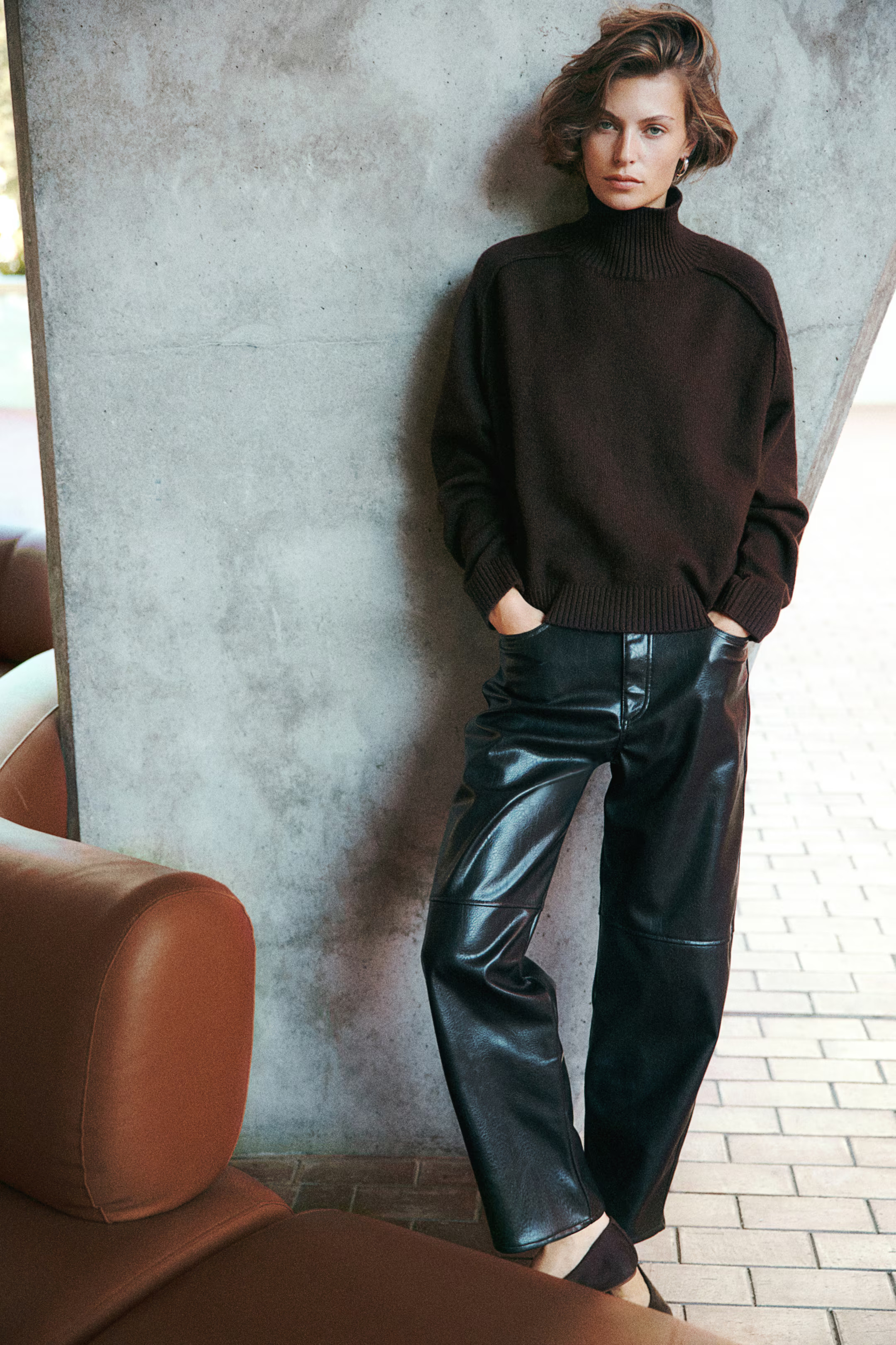 Turtleneck jumper - Dark brown - Ladies | H&M GB | H&M (UK, MY, IN, SG, PH, TW, HK)