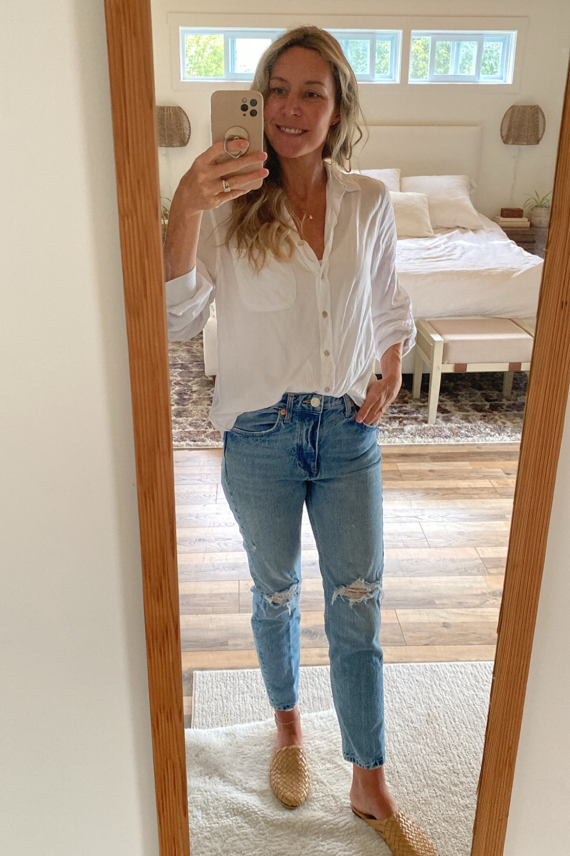 my fall go to outfit! Cozy light weight white shirt and cropped  ripped jeans 
#ad #ads #womensjeans #whiteshirt #buttondown #mules #slides 

#LTKSeasonal #LTKunder100 #LTKstyletip