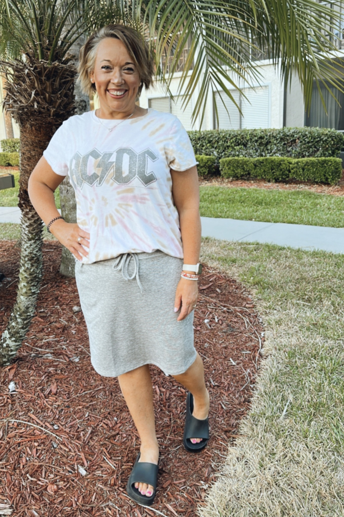 Comfy black slides

#LTKFind #LTKstyletip #LTKswim