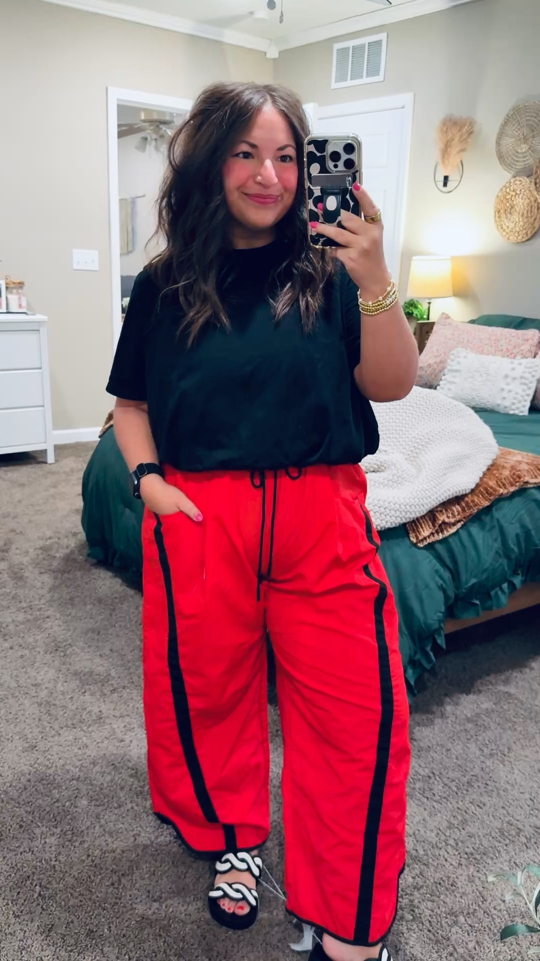 Thought these pants in our school colors would be fun for game days!

sandals: fit true to size // wearing a 5
pants: fit true to size // wearing an XL
bubbe tee: fits true to size // wearing a large 

 

#LTKootd #LTKMidsize