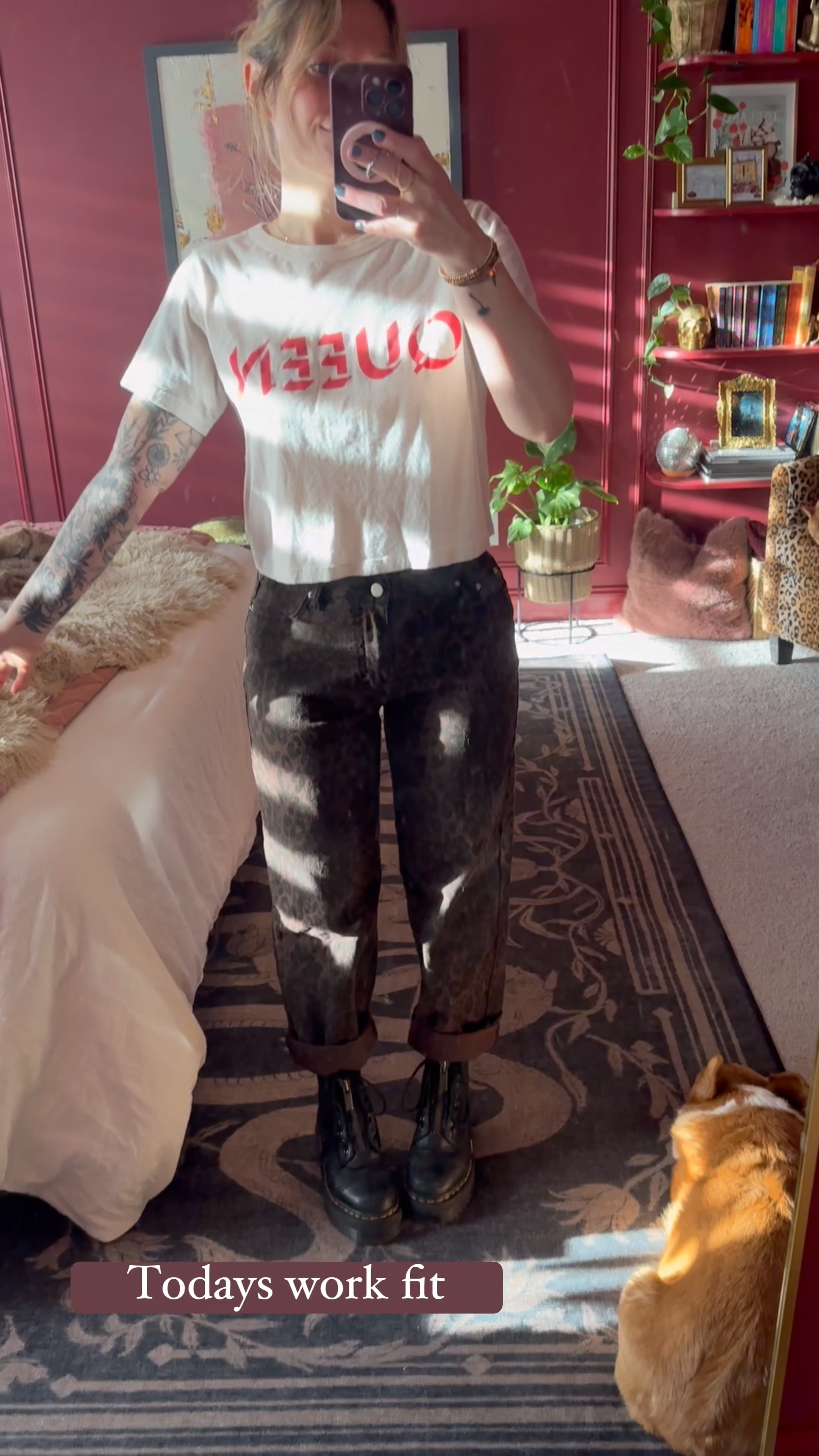 These leopard pants are SO COMFY! Love the darker brown too as it’s a more subtle print. I’m wearing an XS and it’s still plenty oversized. Very stretchy. You could for sure size down for a more fitted look. 

#LTKWatchNow #LTKPetite #LTKFindsUnder50