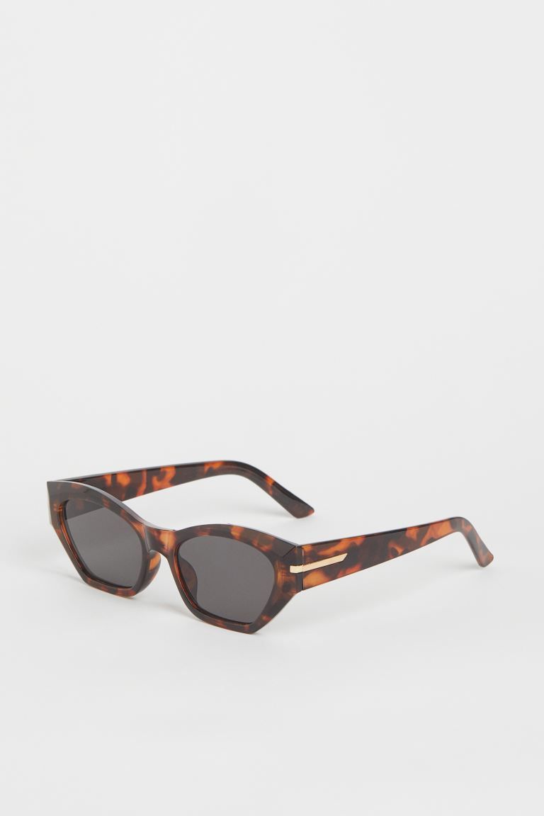 Cat-eye sunglasses - Dark brown/Tortoiseshell-patte - Ladies | H&M GB | H&M (UK, MY, IN, SG, PH, TW, HK)