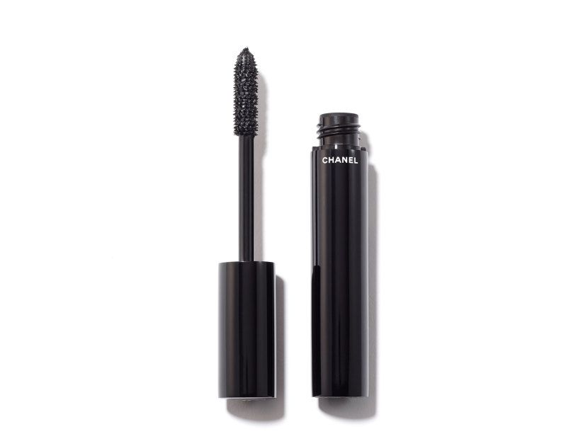 Chanel Le Volume De Chanel Mascara - 10 Noir | Violet Grey