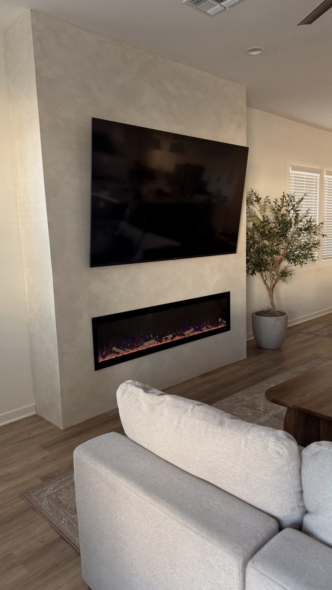 Paint colors: Benjamin Moore Revere Pewter & White Dove 

Home DIY, Fireplace, DIY lime wash, home decor 

#LTKHome