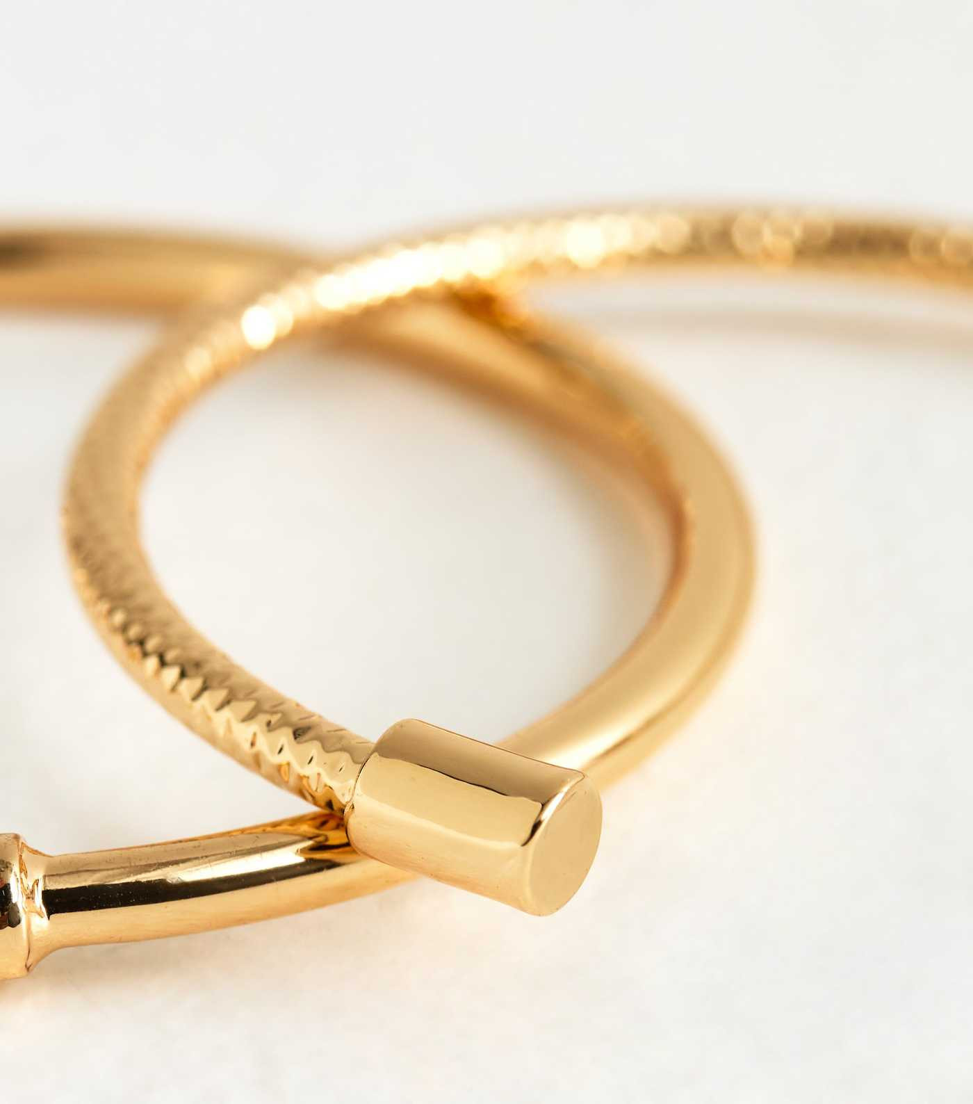 Pack of 2 Gold Tone Skinny Cuff Bracelets | New Look | New Look (UK)