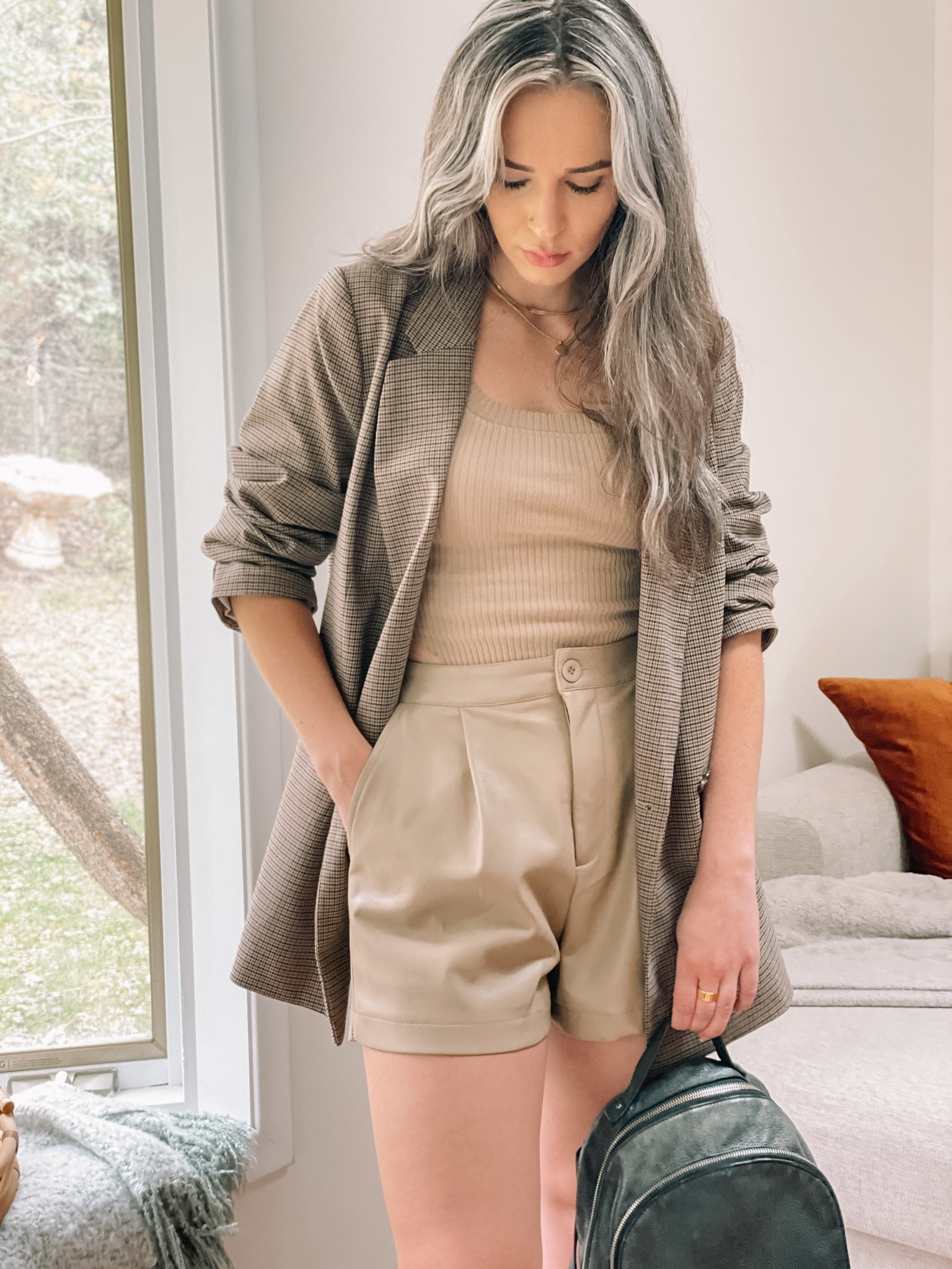 I wear blazers all year long! Here is how I styled it for a summer night out! 

#LTKstyletip #LTKunder50 #LTKFind