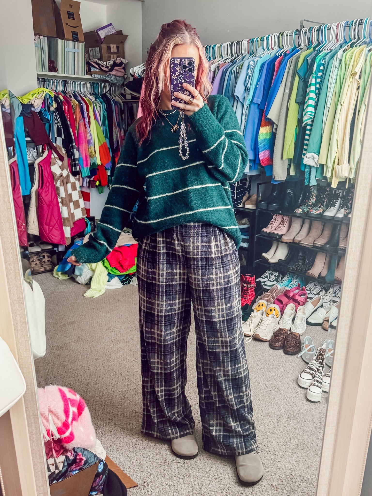 Today’s ootd 
Sweater - medium - target (currently 40% off) 
Pants - medium - Amazon 
Shoes, earrings, necklace - target 

#LTKCyberWeek #LTKSaleAlert #LTKHoliday