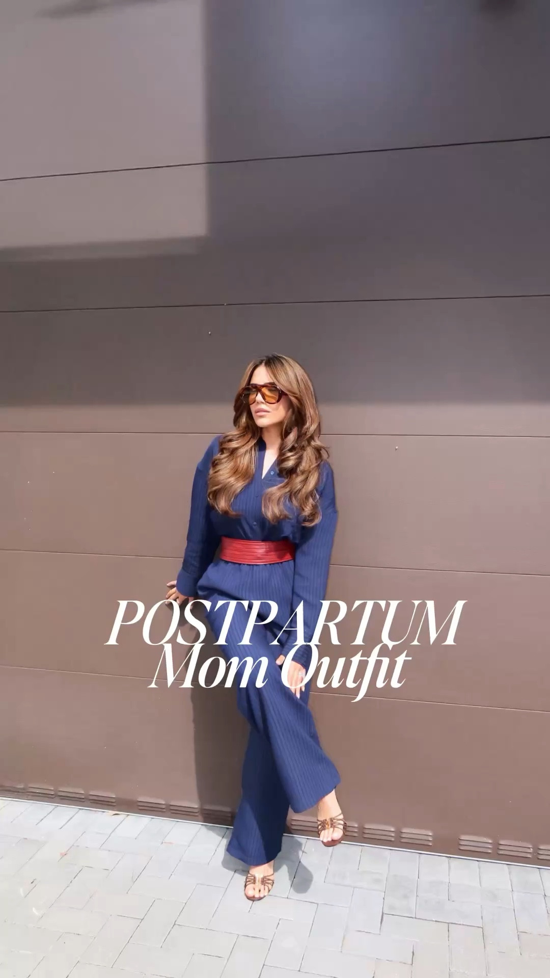 Vestirnos en postparto 🫰🏻🍼:  donde todo se siente diferente y solo buscamos estar con prendas ligeras y una manera fácil de convertir tu set de día para la noche✨🫰🏻 ohhh ohhh mamás-itasss!!!

🔍 Busca ropa interior ligera, que no apriete, que la tela sea suave para que no duela de más,  que sean Wireless y que puedas usar con tu extractor favorito 💪🏻🎀
Los mios son de @honeylove Crossover Bra / me lo agradecerás luego💁🏻‍♀️🙋🏻‍♀️
🎁: DANIBOLIVAR

🔍  Las prendas Oversized han sido mis favoritas en el embarazo y ahora, si son sets mucho menos que pensar, flats bolsa ancha que entre todo lo q necesite el bebé y listoooo🫰🏻
( para la noche te pones tu cinturón ancho y se ve como un jumpsuit 💥🚨👌🏻 + taconsitos bajitos )

Por qué ser mamá y vestirte con estilo, Si van de la mano 🤞🏼
.
.
.
#honeylove #outfitideas #grwm #postpartum 
#postpartumstyle #postpartumbody #momstyle


#LTKgrwm #LTKSeasonal #LTKdayinmylife