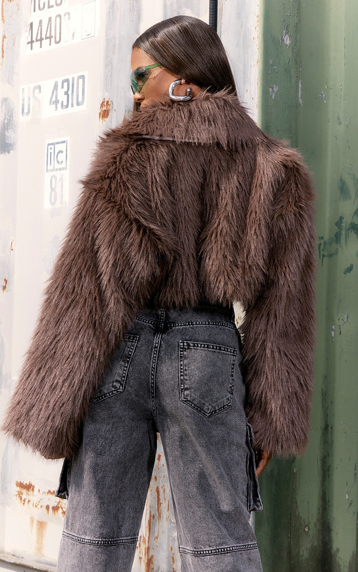 Brown Faux Fur Oversized Coat | PrettyLittleThing US