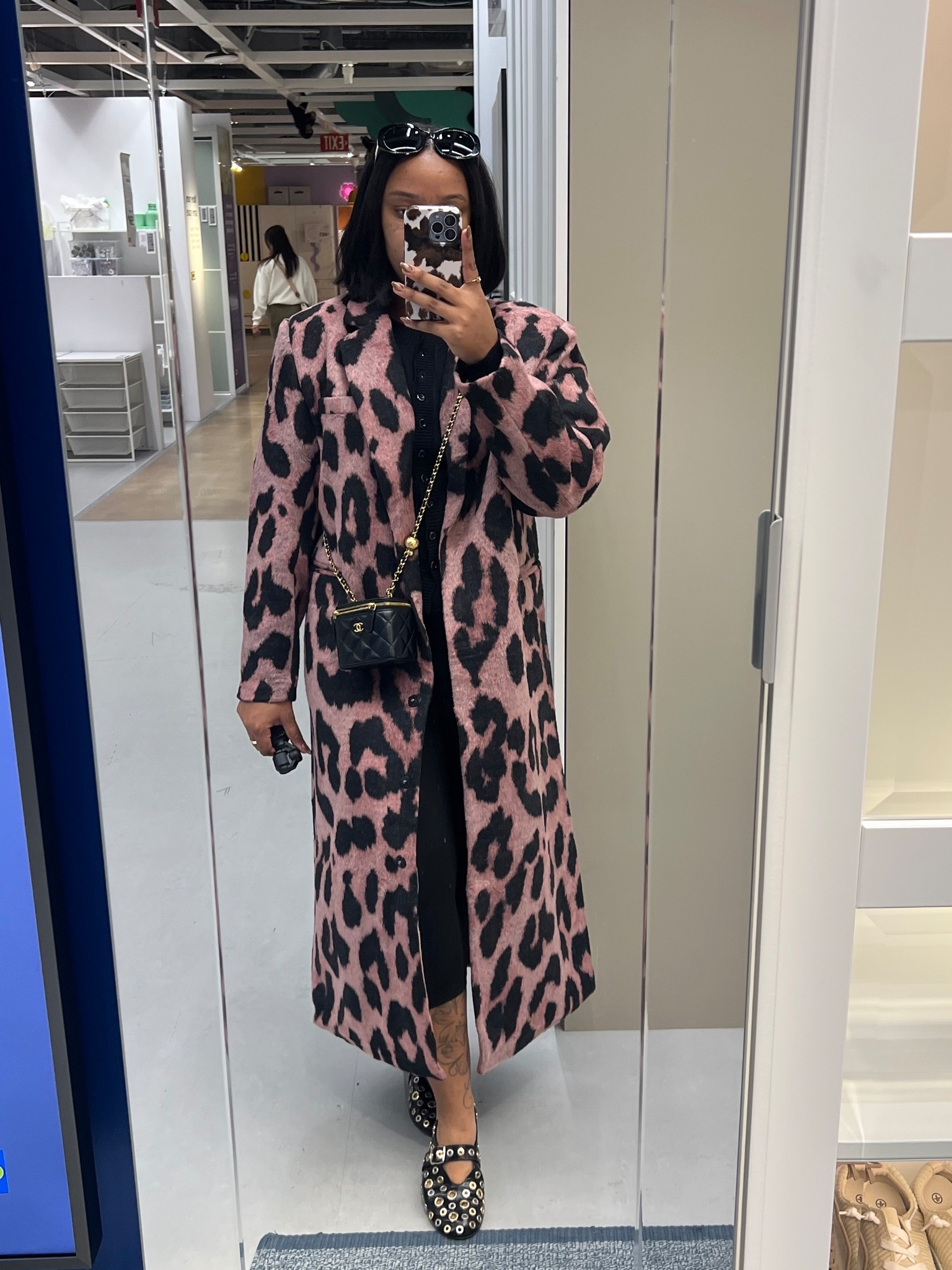 Easy and quick outfit for the day with this fire coat from #nastygal 

#LTKootd #LTKgrwm