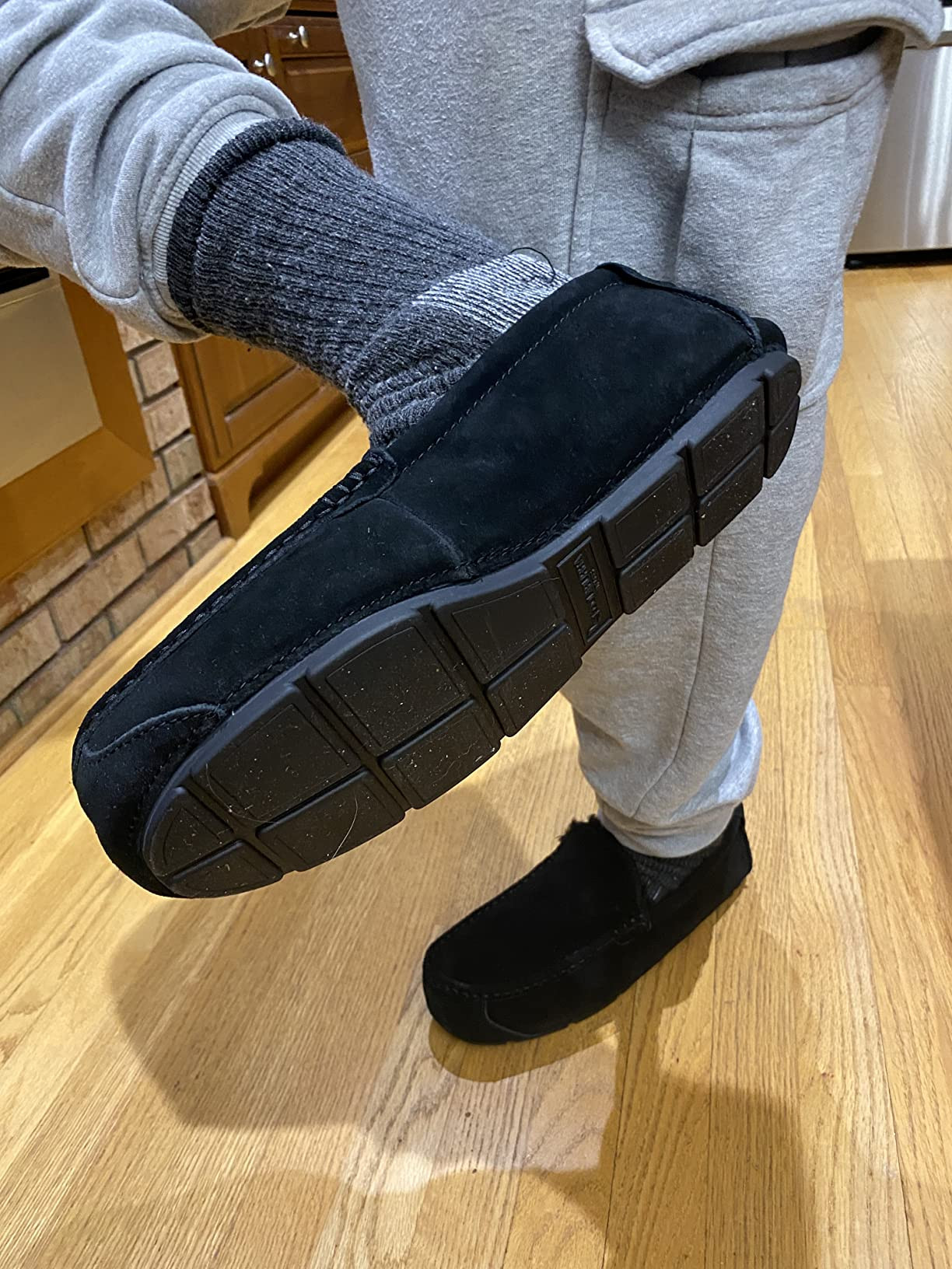 Koolaburra by UGG Men's Tipton Slipper | Amazon (US)