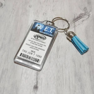 The E.T. extra terrestrial ride express pass Keychain | Etsy (Global)