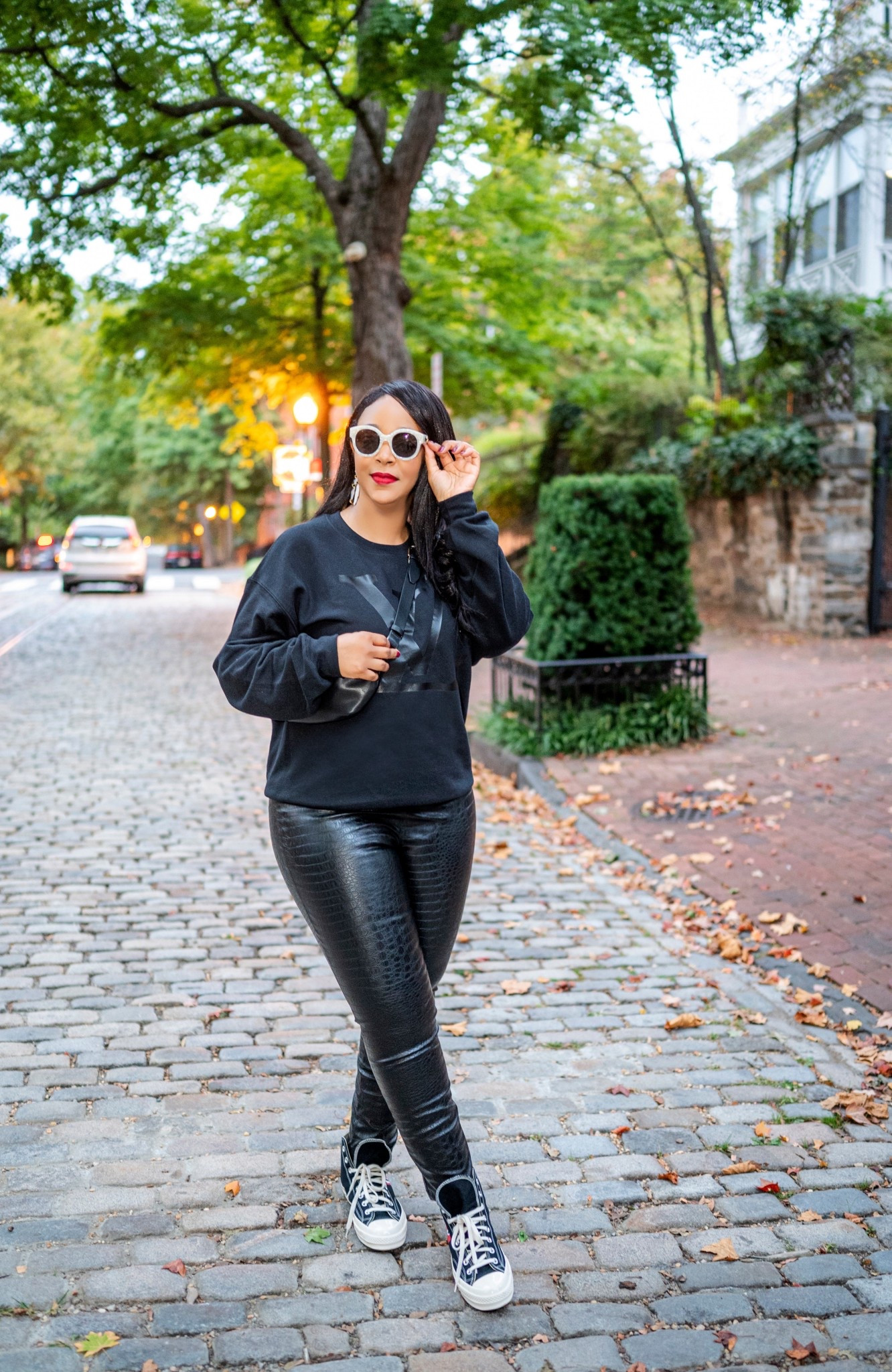 Relaxing after a long week of “circling back!” I love a simple errands outfit - leggings, a cute top and kicks is my running around town uniform. How about you?
#whatshaute #allblackeverything

#LTKOver40 #LTKSeasonal #LTKdayinmylife