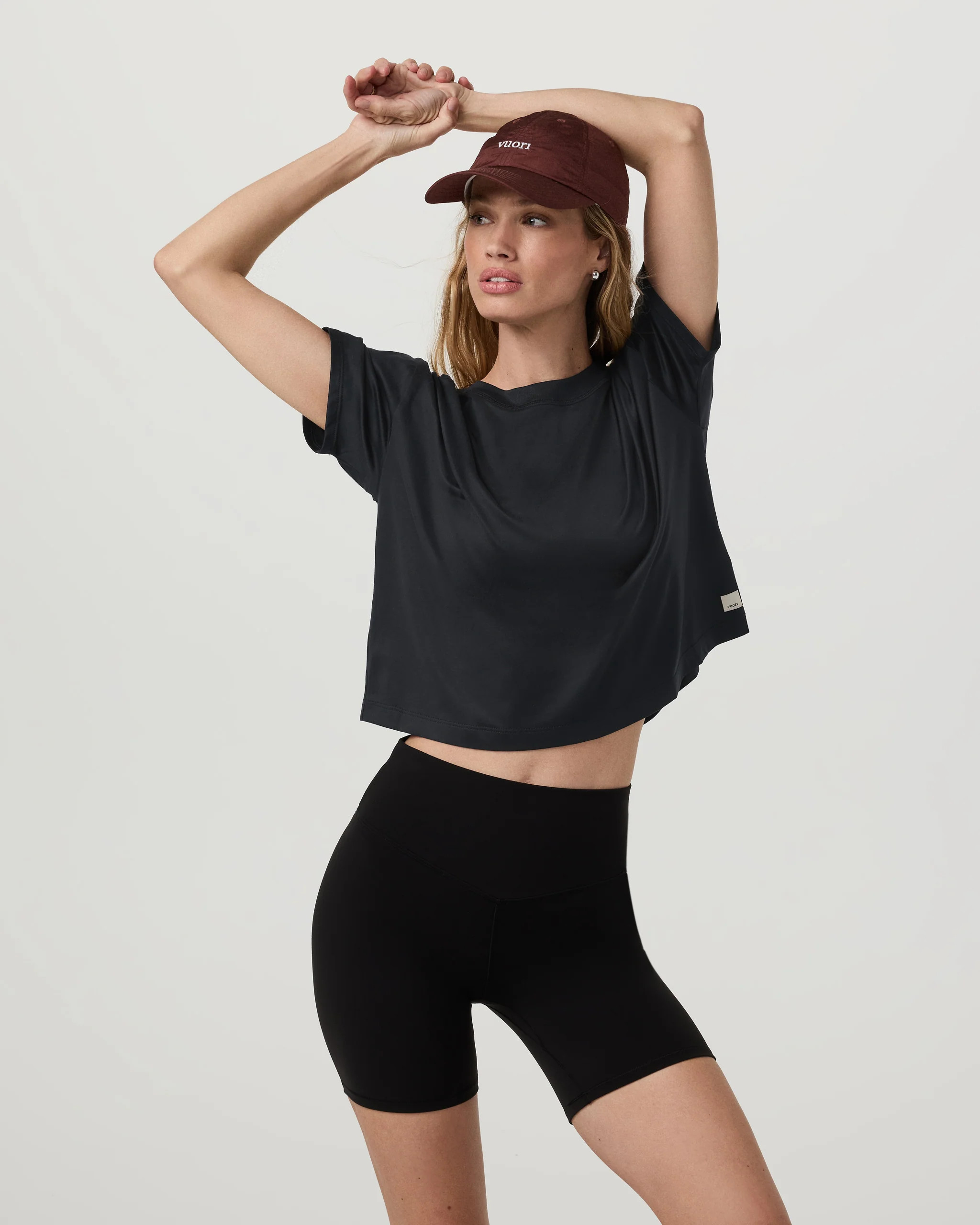 Energy Tee – Women's Black Heather Oversized Tee – Vuori | Vuori Clothing (US & Canada)