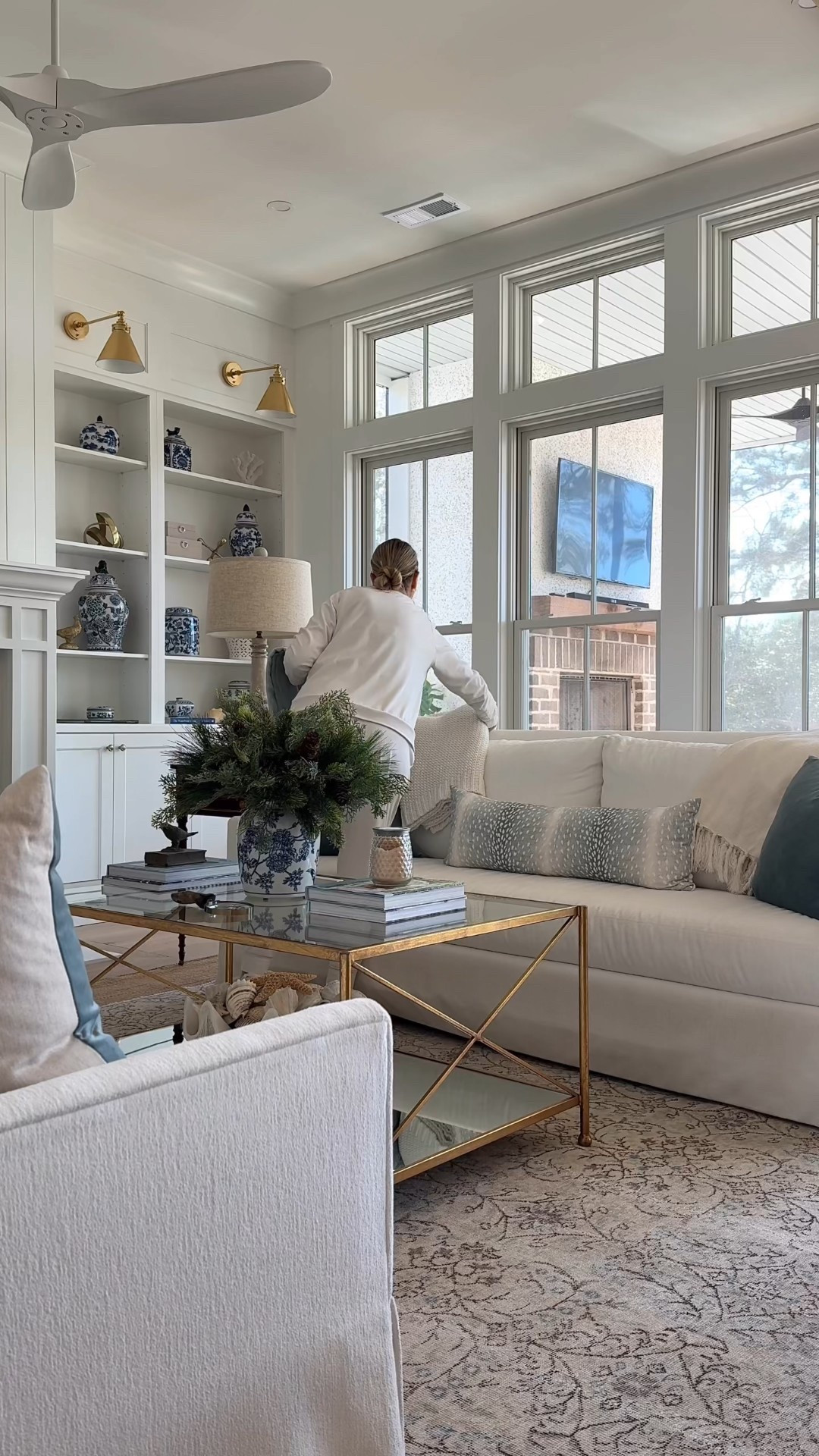 Gently transitioning our home from winter to spring 🌿

I love to make small, thoughtful swaps instead of a full seasonal overhaul — lighter throws, white flowers, subtle greenery, a spring candle, and a tiny seasonal touch in the kitchen.

These little changes completely shift the mood while keeping our home timeless and calm.

Everything I’m using is linked in my LTK for easy inspiration 🤍

Which swap would you try first?

#calmliving #layeredhome #neutralinteriors #cozyneutralhome #quietluxuryhome

home styling, seasonal refresh, layering neutrals, linen throws, white flowers, subtle spring accents, timeless home decor

#LTKHome #LTKSeasonal