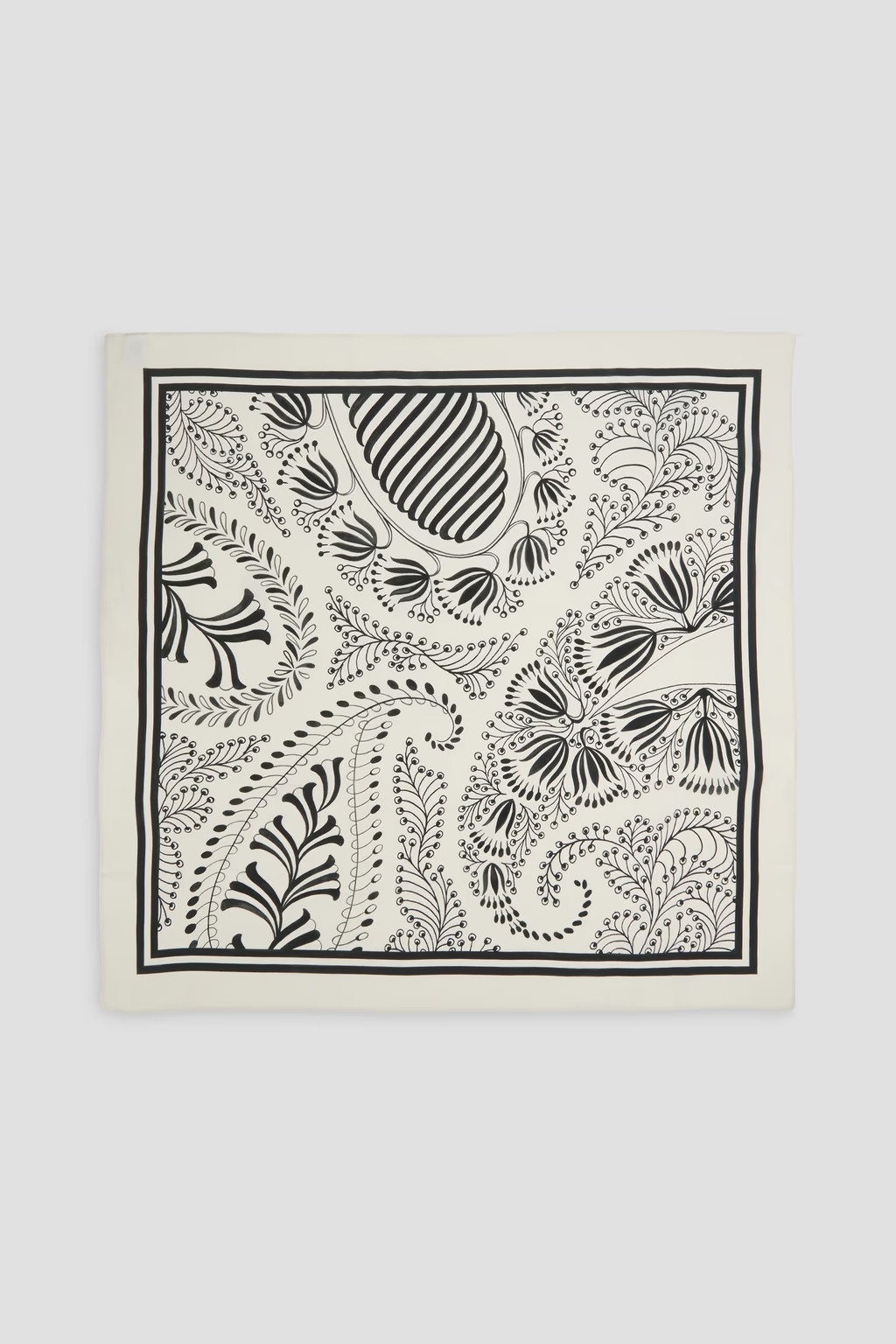 Paisley-print silk crepe de chine scarf | The Outnet (US and CA)