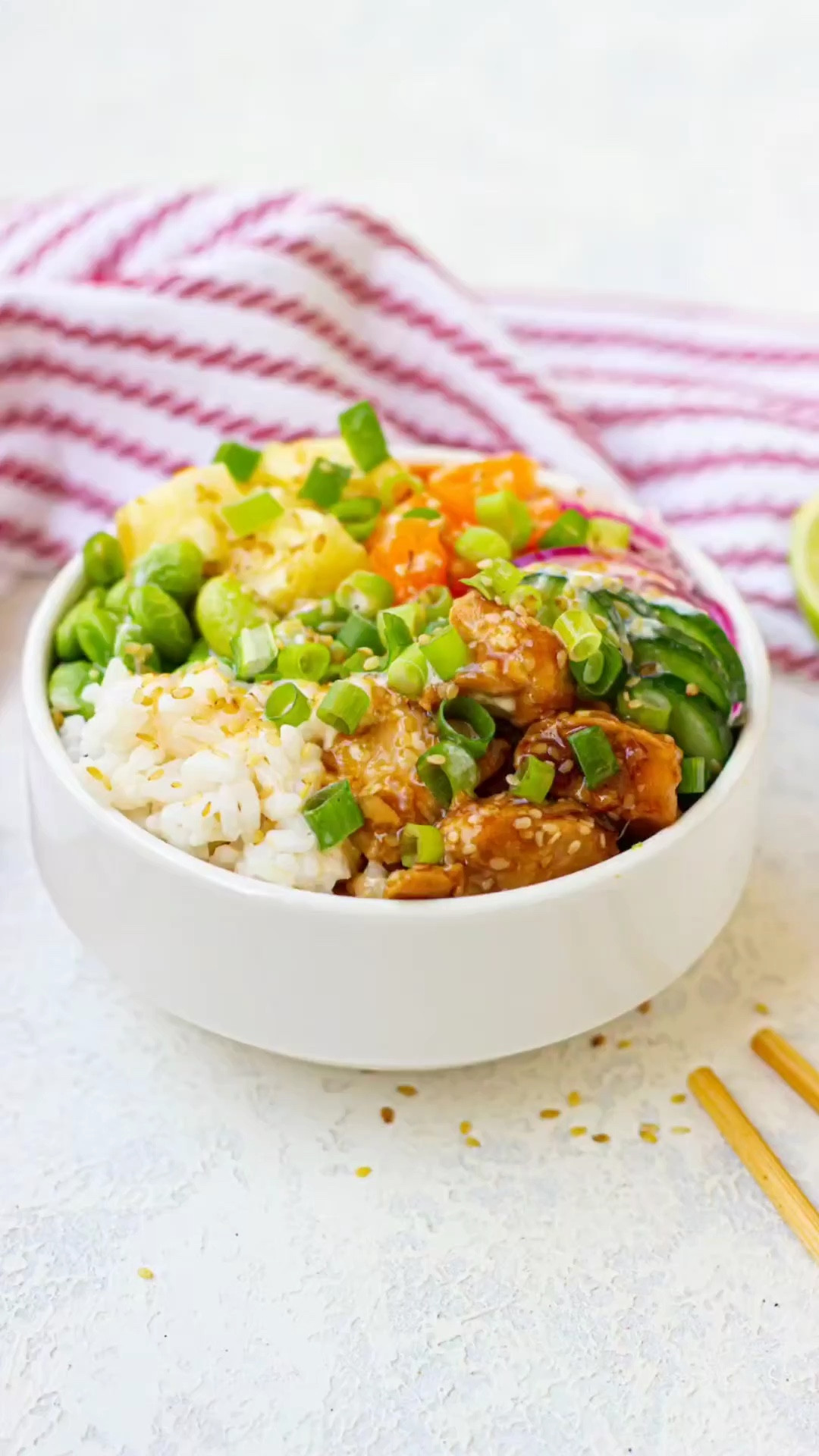 Ready your forks and dive into this delectable, totally terrific, and undeniably simple Chicken Teriyaki Pineapple Bowl! 🍗

Get the full recipe:
https://foodpluswords.com/chicken-teriyaki-pineapple-bowl/
Or search: “Food Plus Words Chicken Teriyaki Pineapple Bowl” on Google

#LTKFind #LTKhome #LTKsalealert