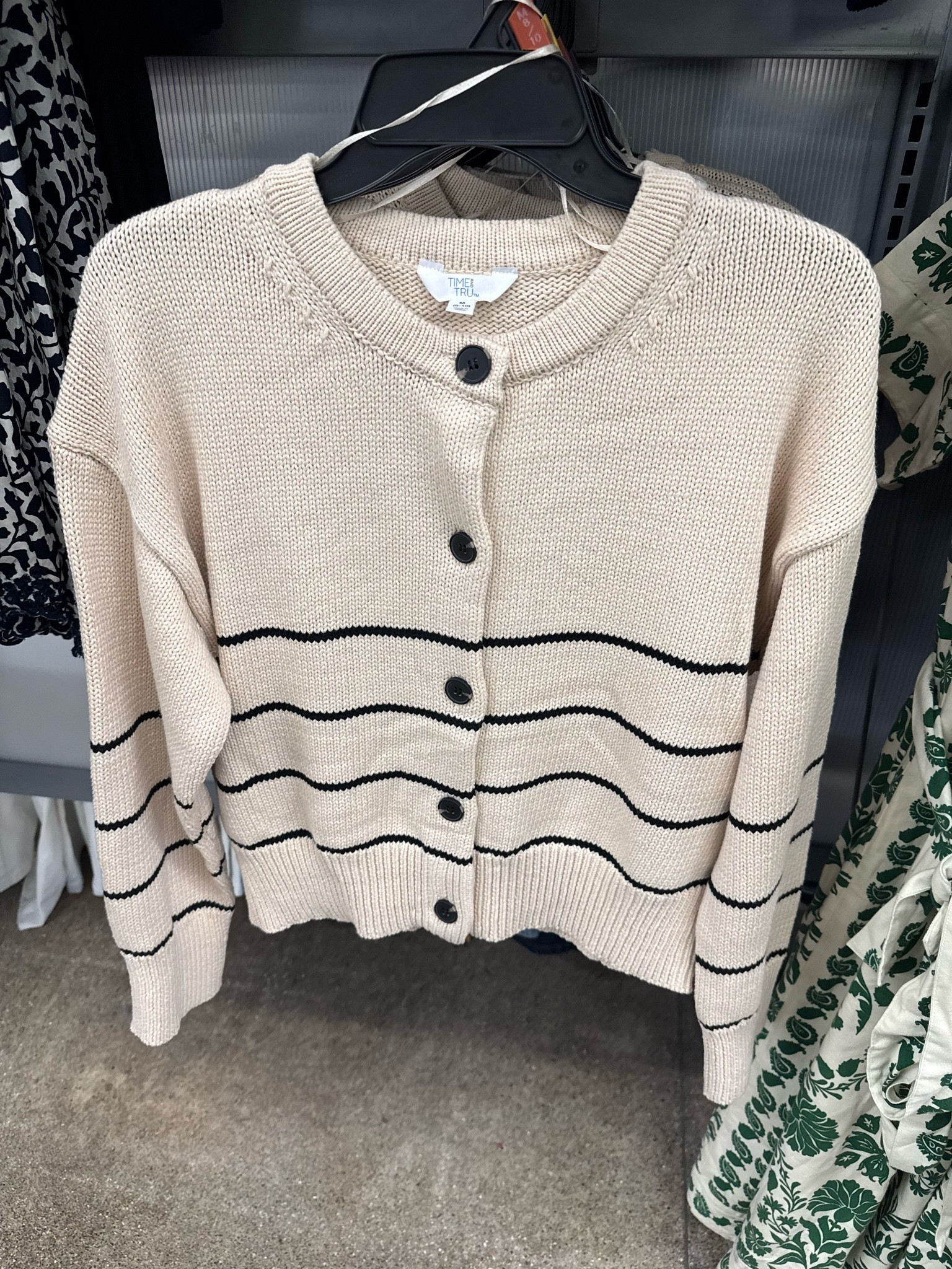 Walmart✨ Time and Tru Women's Striped Cardigan Sweater with Long Sleeves, Sizes XS-XXXL

Workwear / teacher outfit / back to school

#LTKootd #LTKSeasonal #LTKWorkwear