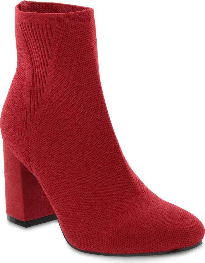 Braxton Block Heel Bootie (Women) | Nordstrom