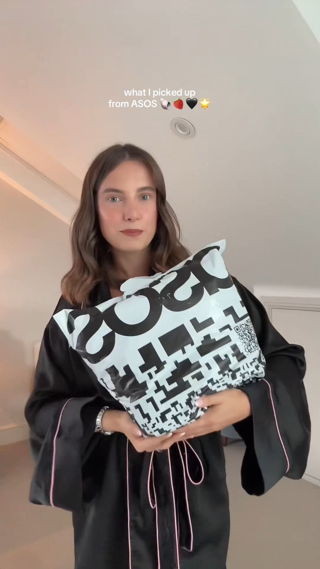 What I picked up from ASOS 🐚🍓🖤🌟