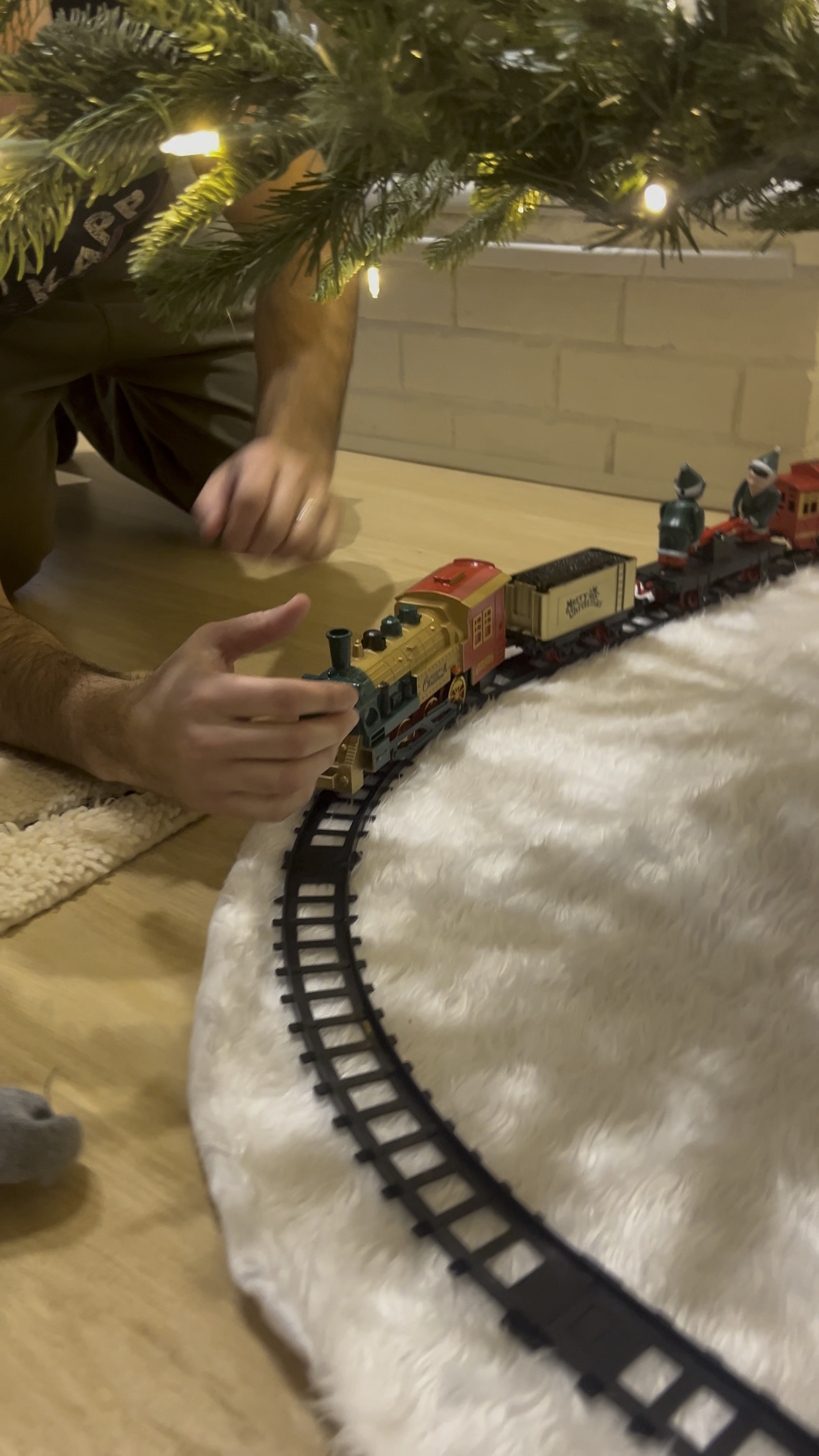 Train tree 

#LTKHoliday #LTKSeasonal #LTKGiftGuide