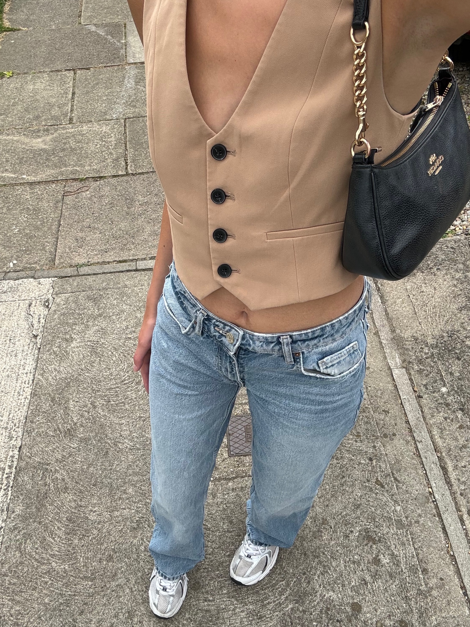 Waistcoat, Straight Jeans, Low Jeans, 90s Blue Jeans, Teri Shoulder Bag, 530 New Balance, Coach Bag, Casual Women Outfit 


#LTKuk #LTKstyletip #LTKeurope