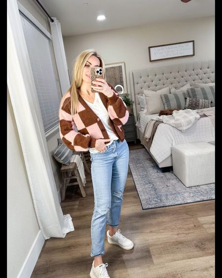 Trendy cardigan. Cropped and juniors sizing so I sized up to a medium

Basic white tee is part of a 2 pack on Amazon size small 

High waist jeans are Amazon fashion wearing size 26

My Nike Air Force one are on sale I sized down a half size 

#LTKstyletip #LTKshoecrush #LTKunder50