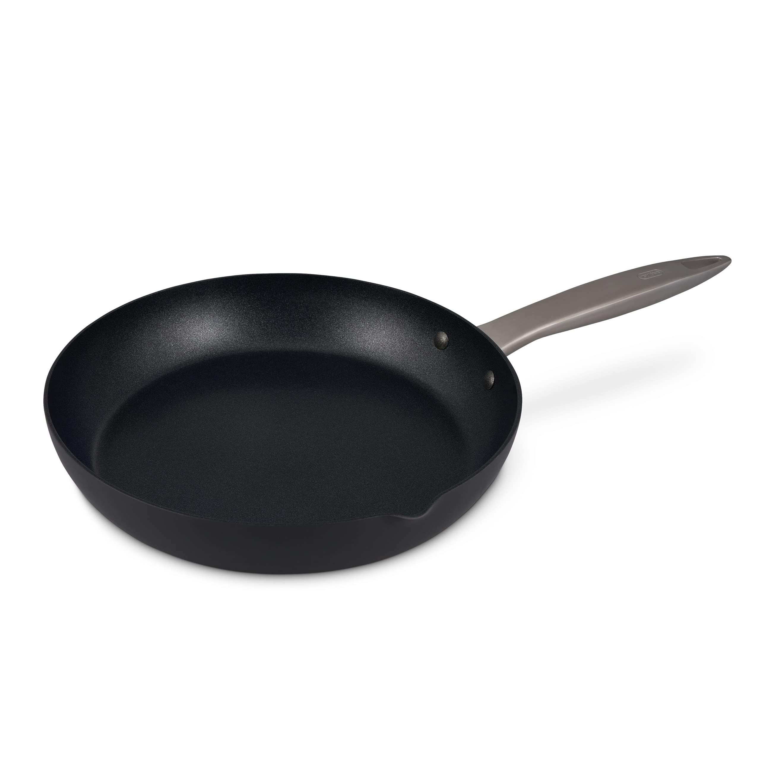 Zyliss Ultimate Pro Nonstick Frying Pan - Hand Anodized Frying Pan with Pour Spout - Non-Stick St... | Amazon (US)