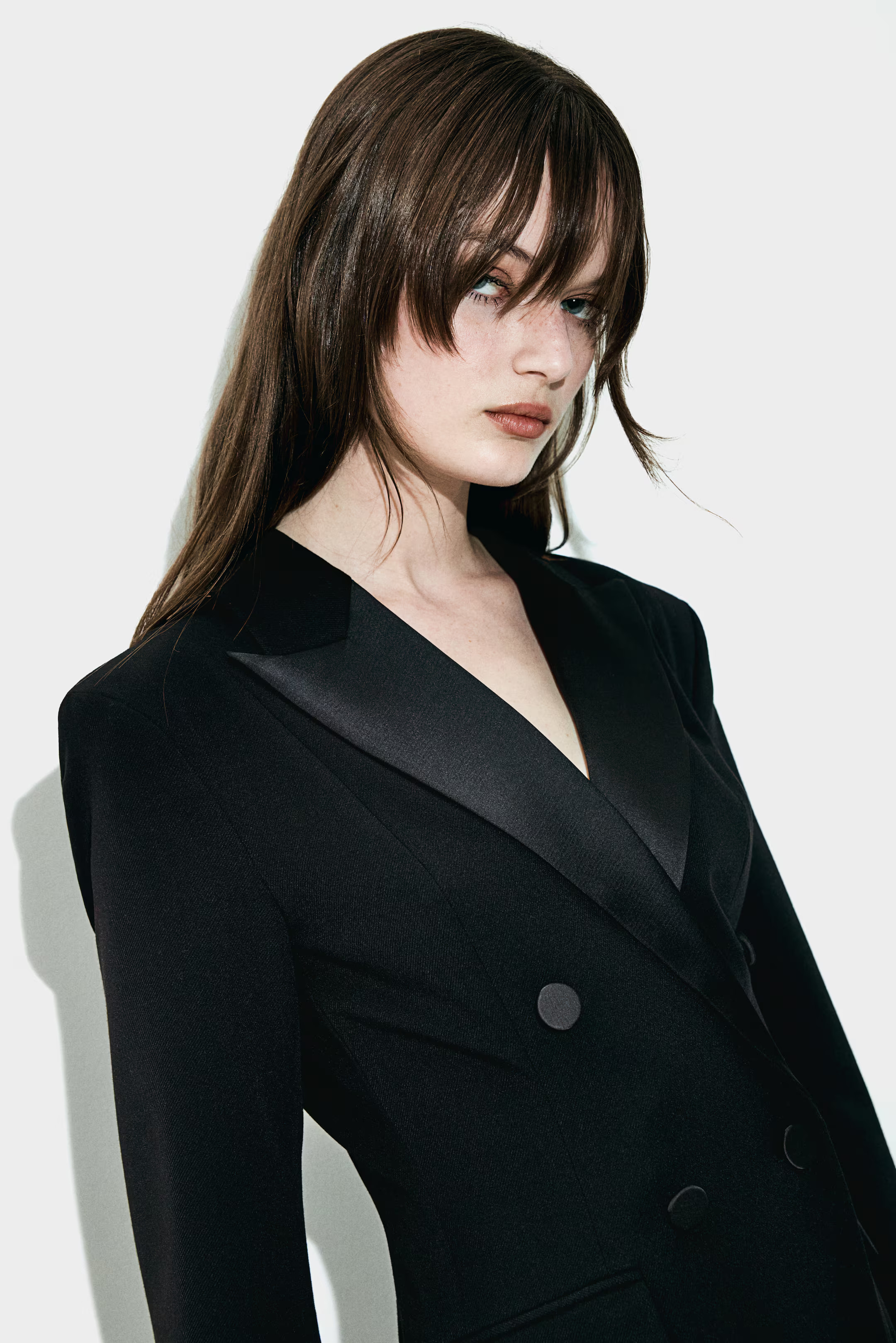 Tuxedo blazer dress | H&M (UK, MY, IN, SG, PH, TW, HK)