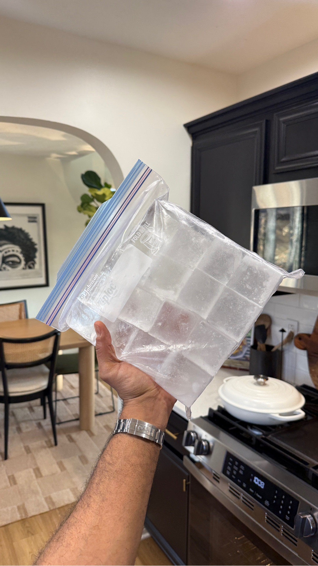 The ice tray for clear ice is linked here!
