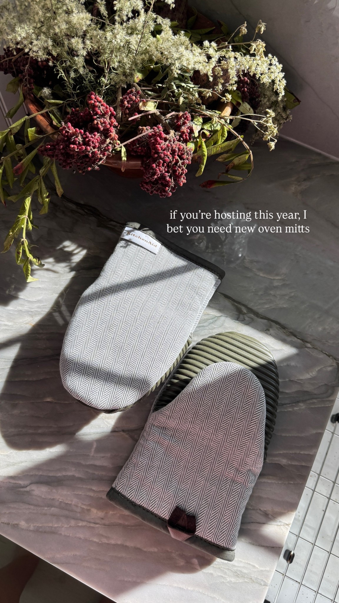 Oven mitts for hosting season and beyond!

#LTKHome #LTKFindsUnder50 #LTKHoliday