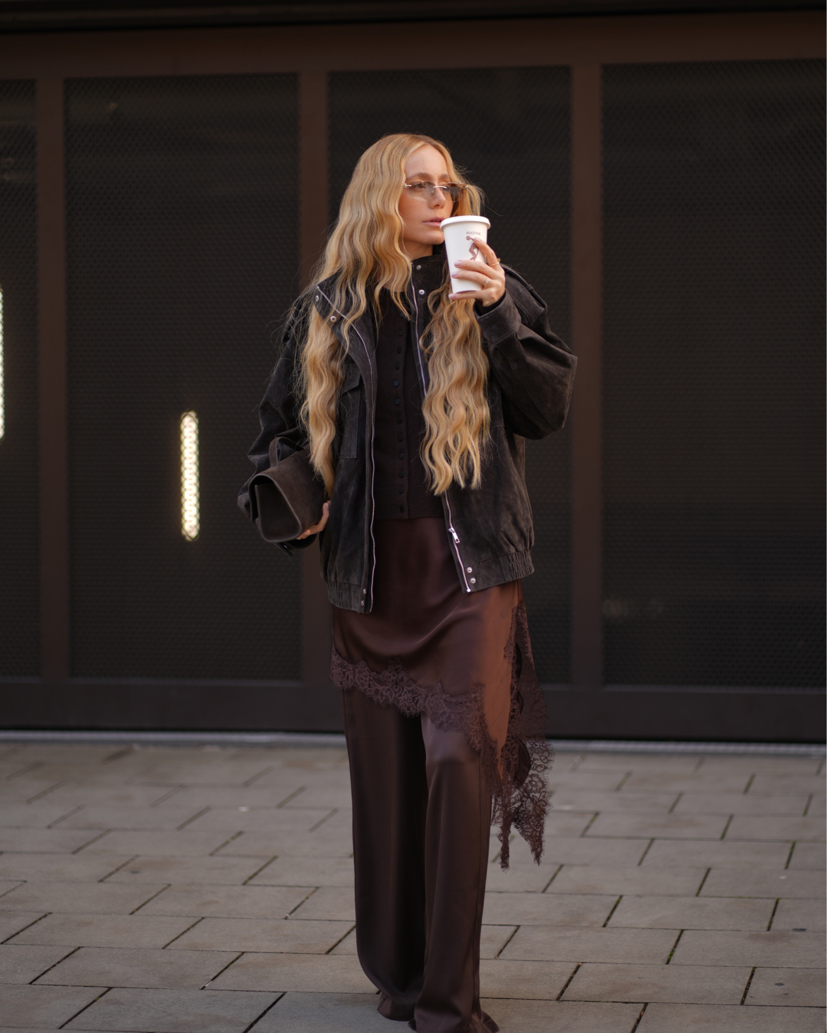 chocolate brown monochrome look 
for one last autumn day before winter 


#LTKeurope #LTKwinter #LTKdeutschland