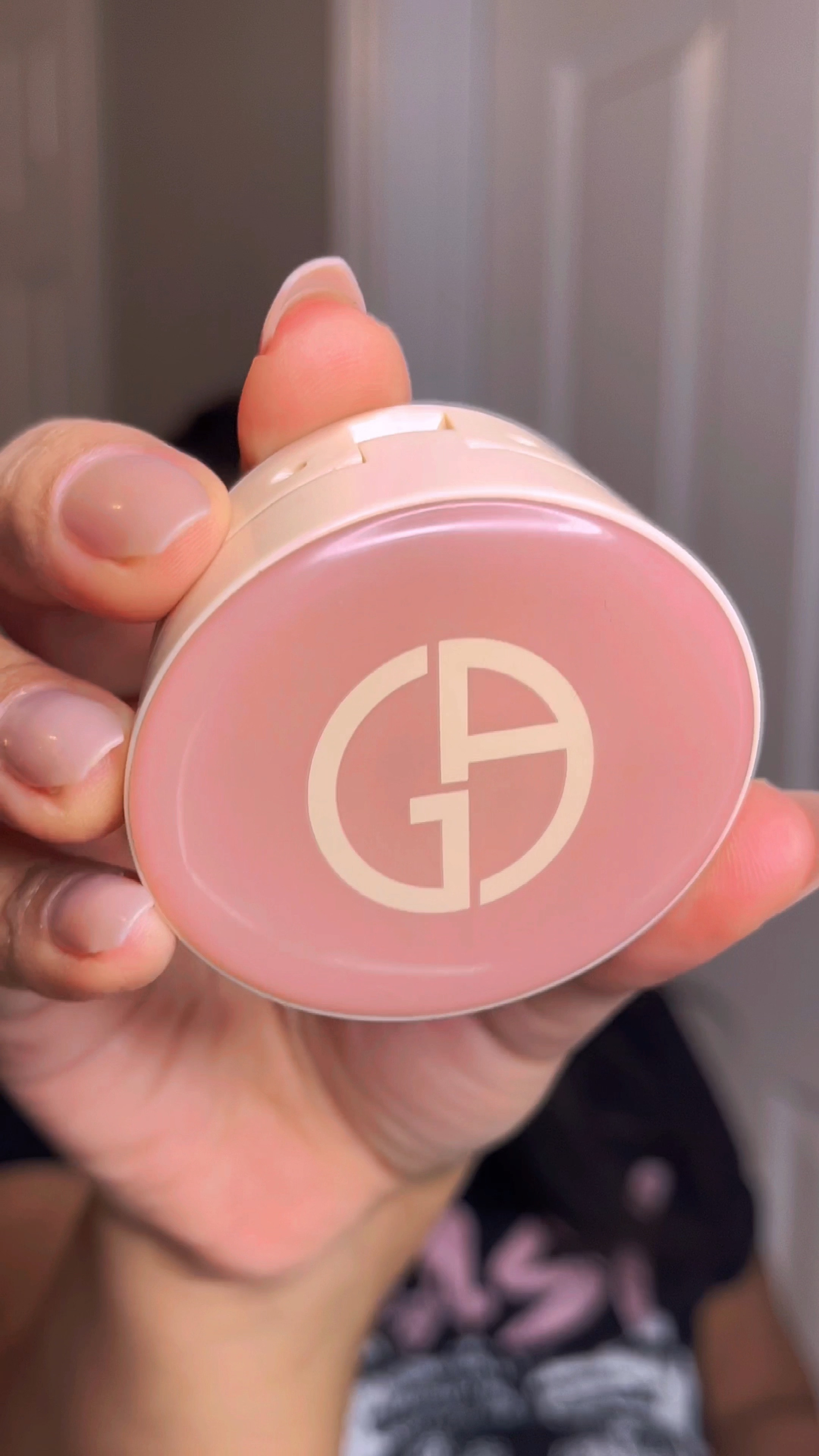 grwm for date night 💜

Armani Beauty, Valentino, Huda beauty, Laura Mercier, kiss lashes, shark beauty H & M#LTKBeautySale

#LTKbeauty #LTKsalealert