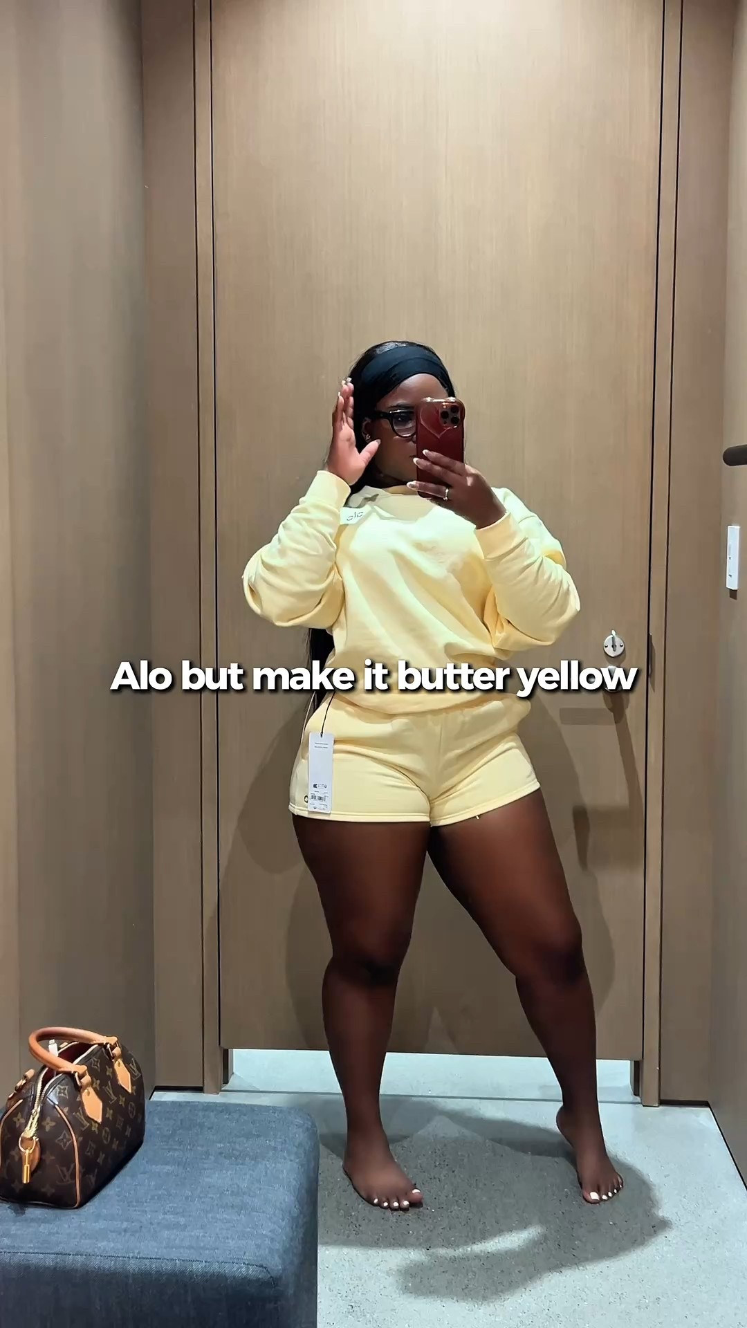 Butter yellow is officially my new neutral 🧈
I didn’t expect to love this ALO set as much as I do, but the fit, the stretch, and the way it hugs a petite-curvy body?? Yeah… it eats every time.

Soft. Buttery. Snatched without trying.
This is one of those sets you’ll keep reaching for.

Everything is linked below ! 

petite curvy girl approved


#LTKootd #LTKgrwm