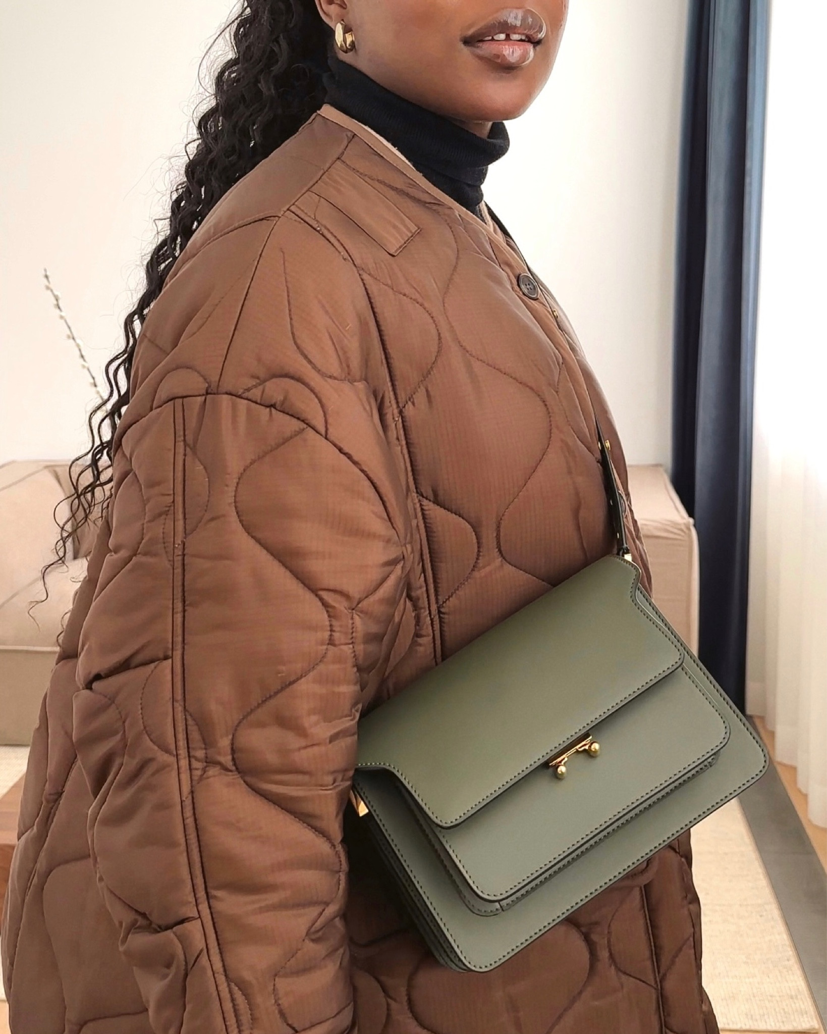 The perfect transition jacket from The Frankie shop. 

#LTKeurope #LTKfit