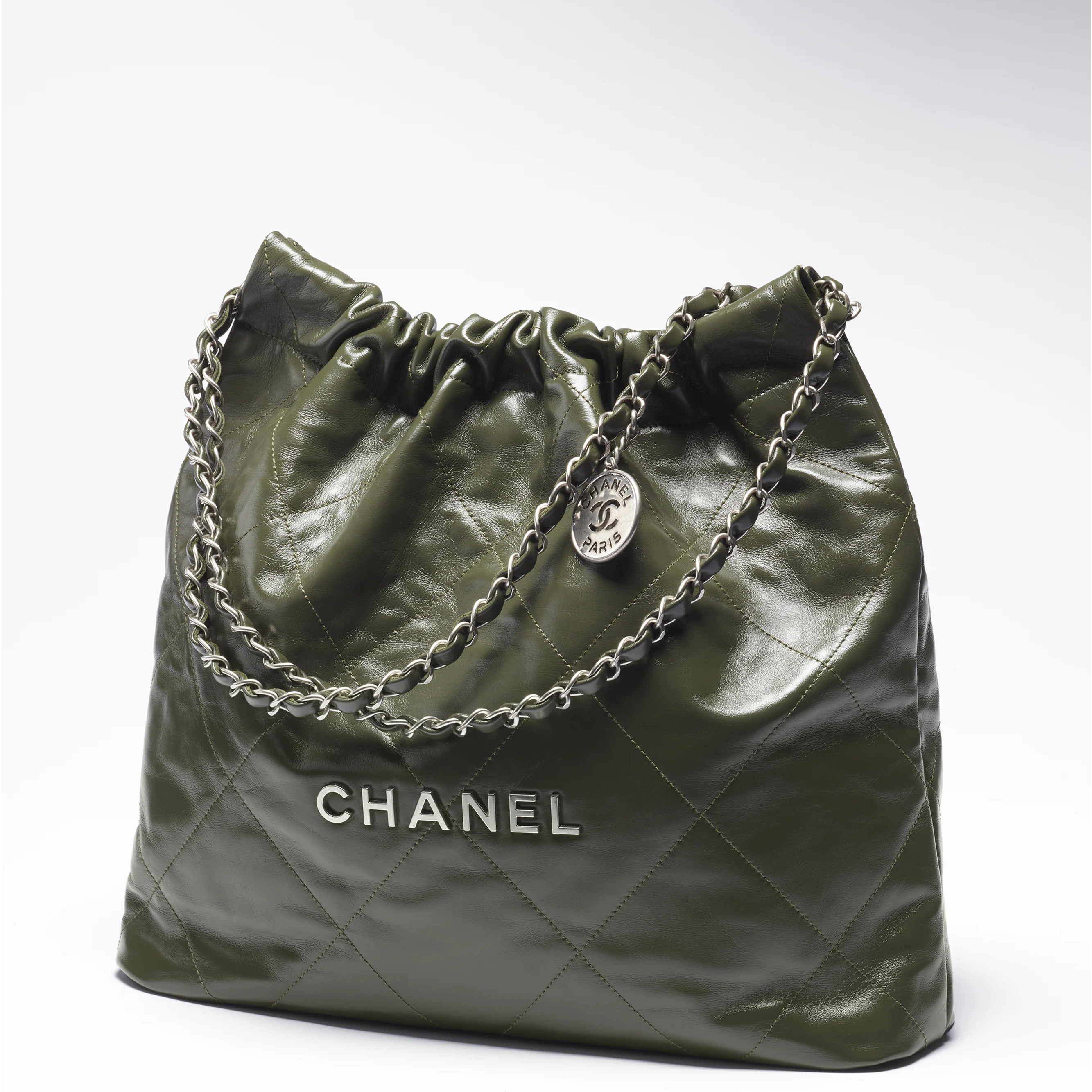 CHANEL 22 Handbag | Chanel, Inc. (US)