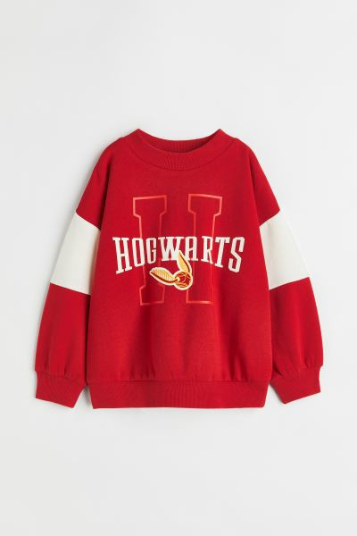 Oversized, color-block sweatshirt in cotton-blend fabric with soft, brushed inside. Heavily dropp... | H&M (US + CA)