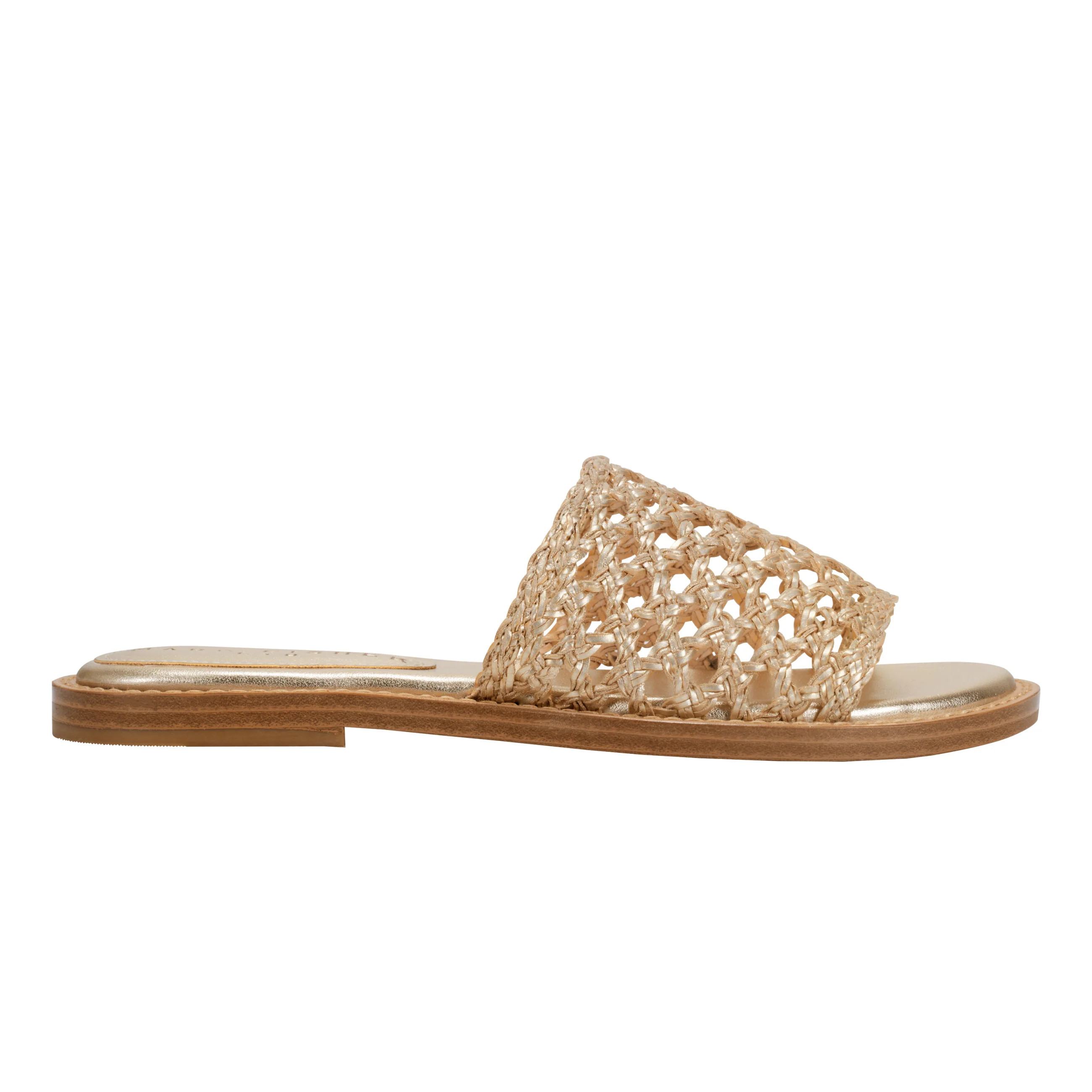 Marc Fisher - Women's Glynne Woven Flat Sandal 9.5 / M / Gold | Rockport (US)