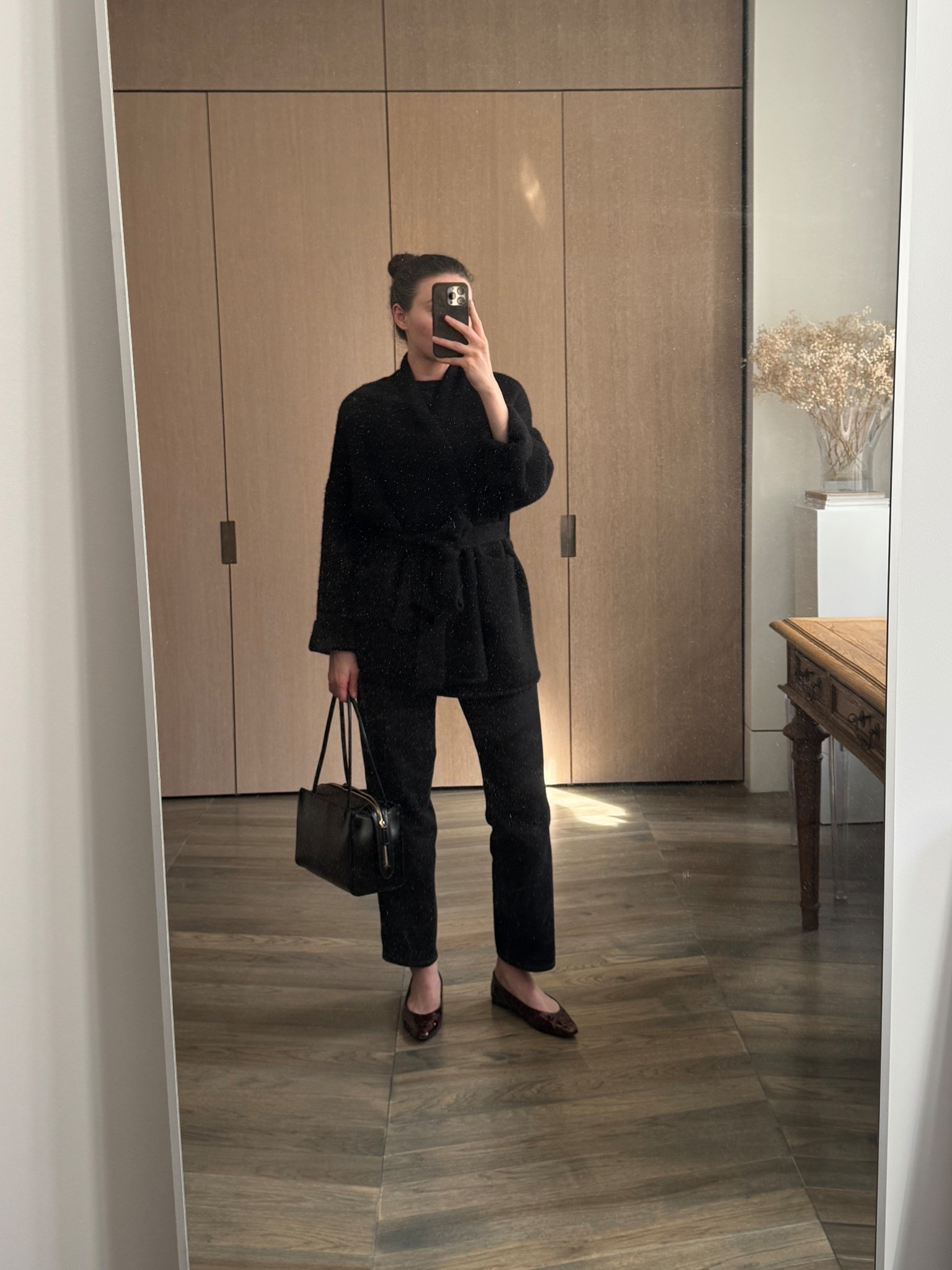 All purchases I can’t imagine how I ever lived without

Wearing a size 1 in the cardigan, small in the tshirt, 26 in the denim and 40 (I’m a US 9) in the flats

#LTKItBag #LTKStyleTip #LTKShoeCrush