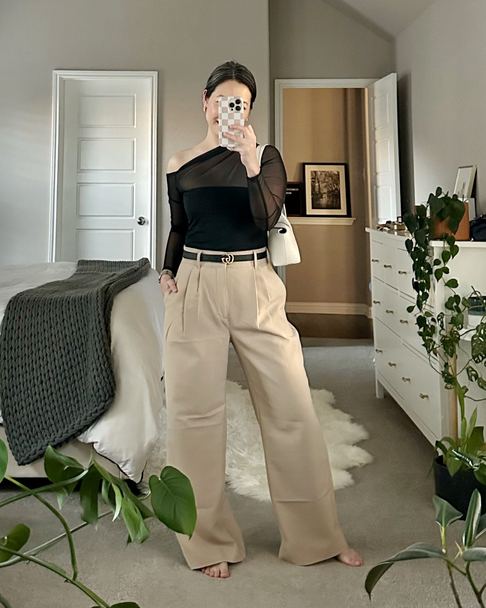 {#holidayinspo} add some texture with mesh 💯 mesh can be tricky since it can feel and look cheap but the mesh at @abercrombie is my fave! it’s luxe, super soft on the skin, & has held up in the wash 🙌 // shop this post and other #cybermonday deals via link in bio ✌️ {11.30.24} 

🙏  thank you for shopping my links!


.
.
.
.
.
.

#texasblogger #austinblogger #atxblogger #personalstyle #igstyle #flashesofdelight #ootdshare #ootd #wiw #lookbook #fashiondaily #styleinspo #petitestyle #asianblogger #fashiongram #instastyle #liketkit #meshtops #holidaylooks #abercrombiesloane

#LTKCyberWeek #LTKSaleAlert #LTKHoliday